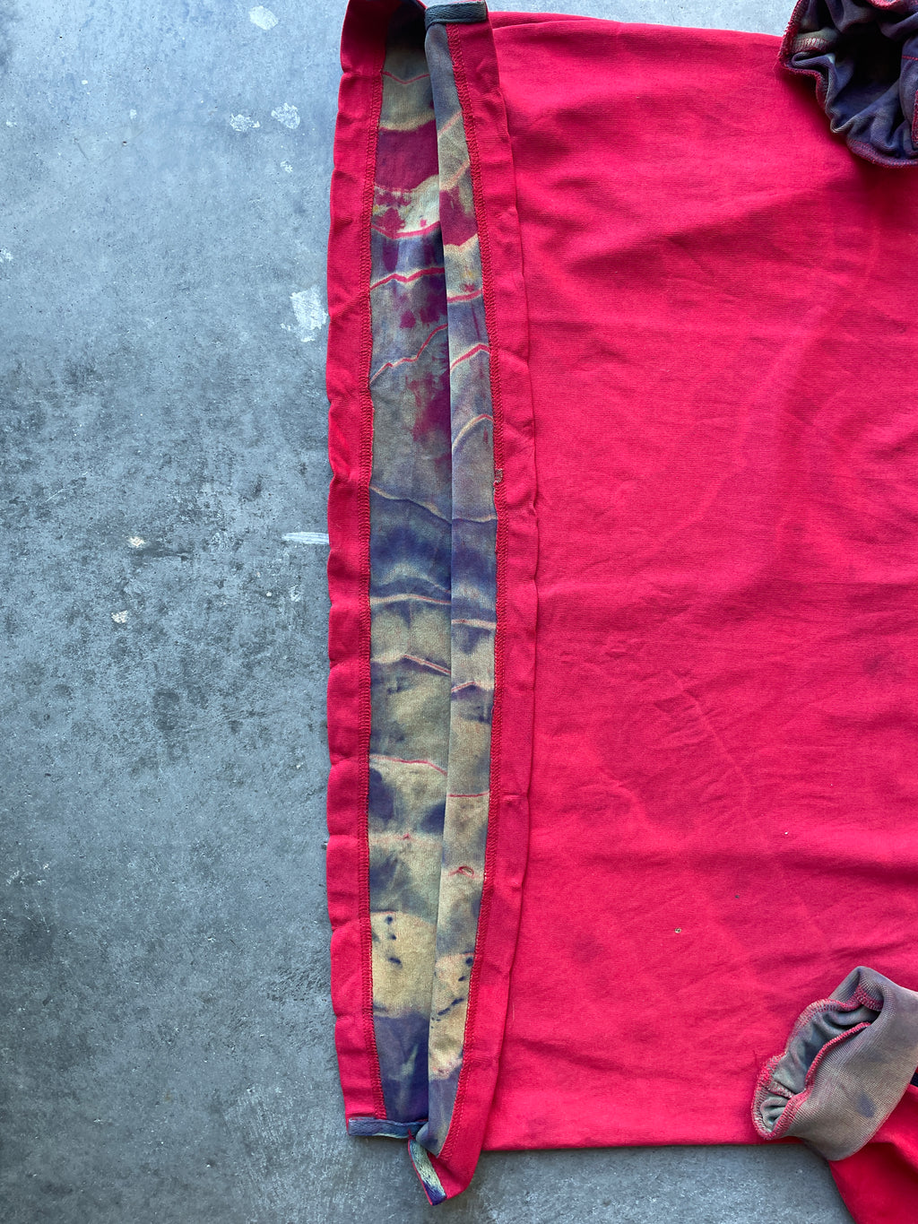 CRAZY adidas Tre-Foil Crewneck Sweatshirt with Tie Dye Lining | One-of-a-Kind Red and Black Sweatshirt | Men's XL