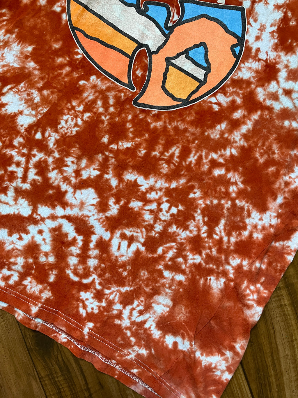 Men's Large WUTAH Tie Dye Short Sleeve T-Shirt