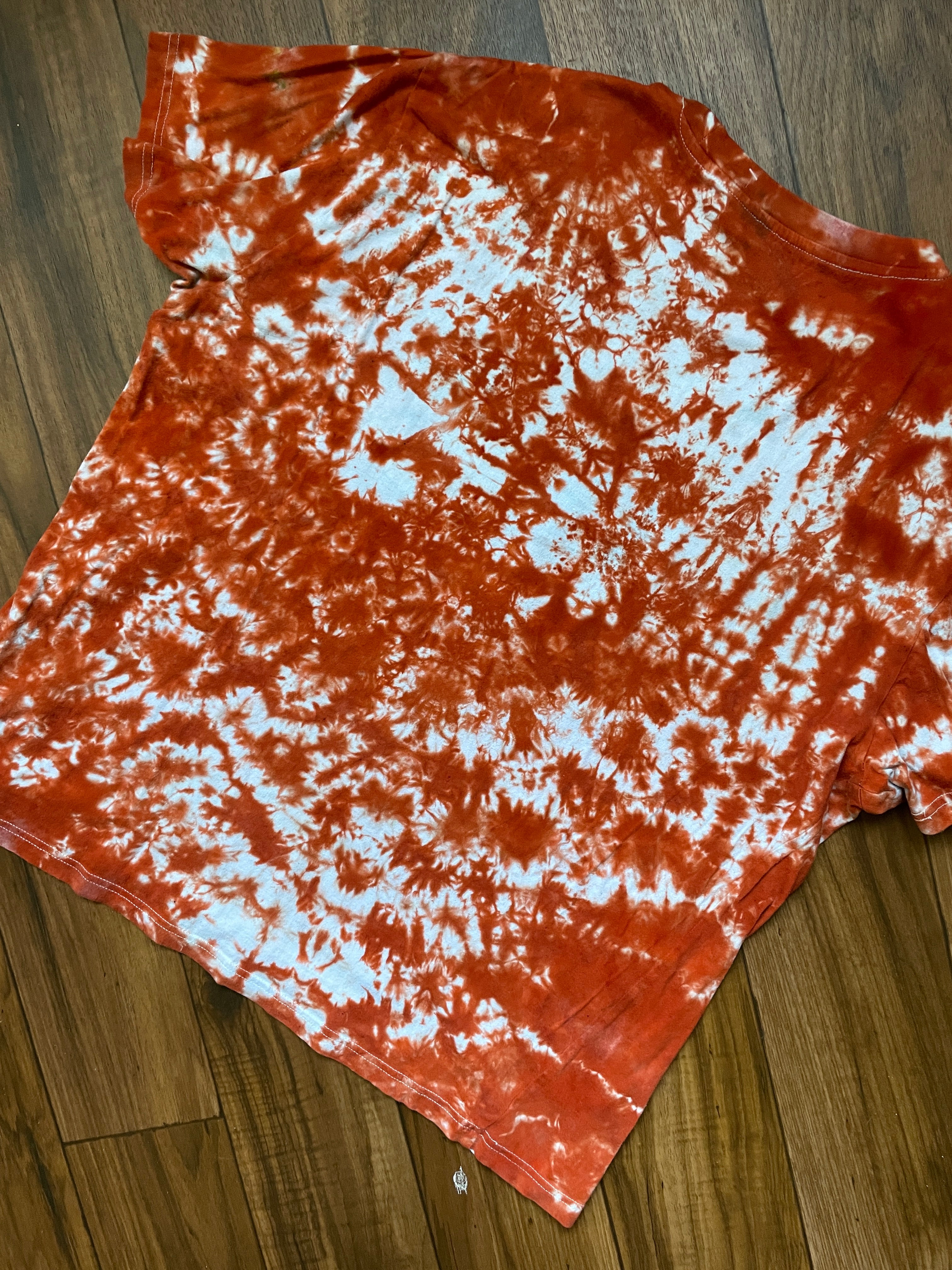 Men's Large WUTAH Tie Dye Short Sleeve T-Shirt