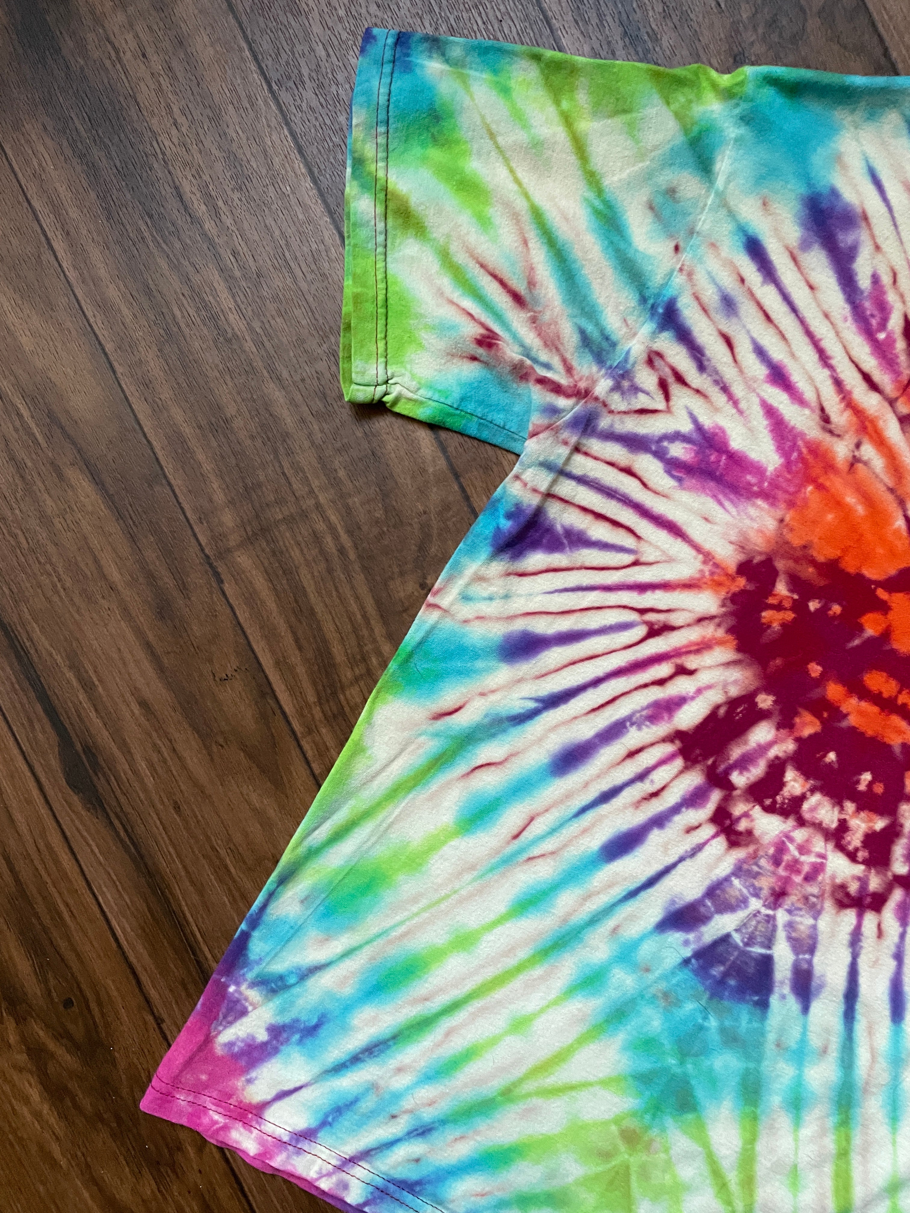 Men's Small Grand Teton (WY) Handmade Tie Dye Short Sleeve T-Shirt
