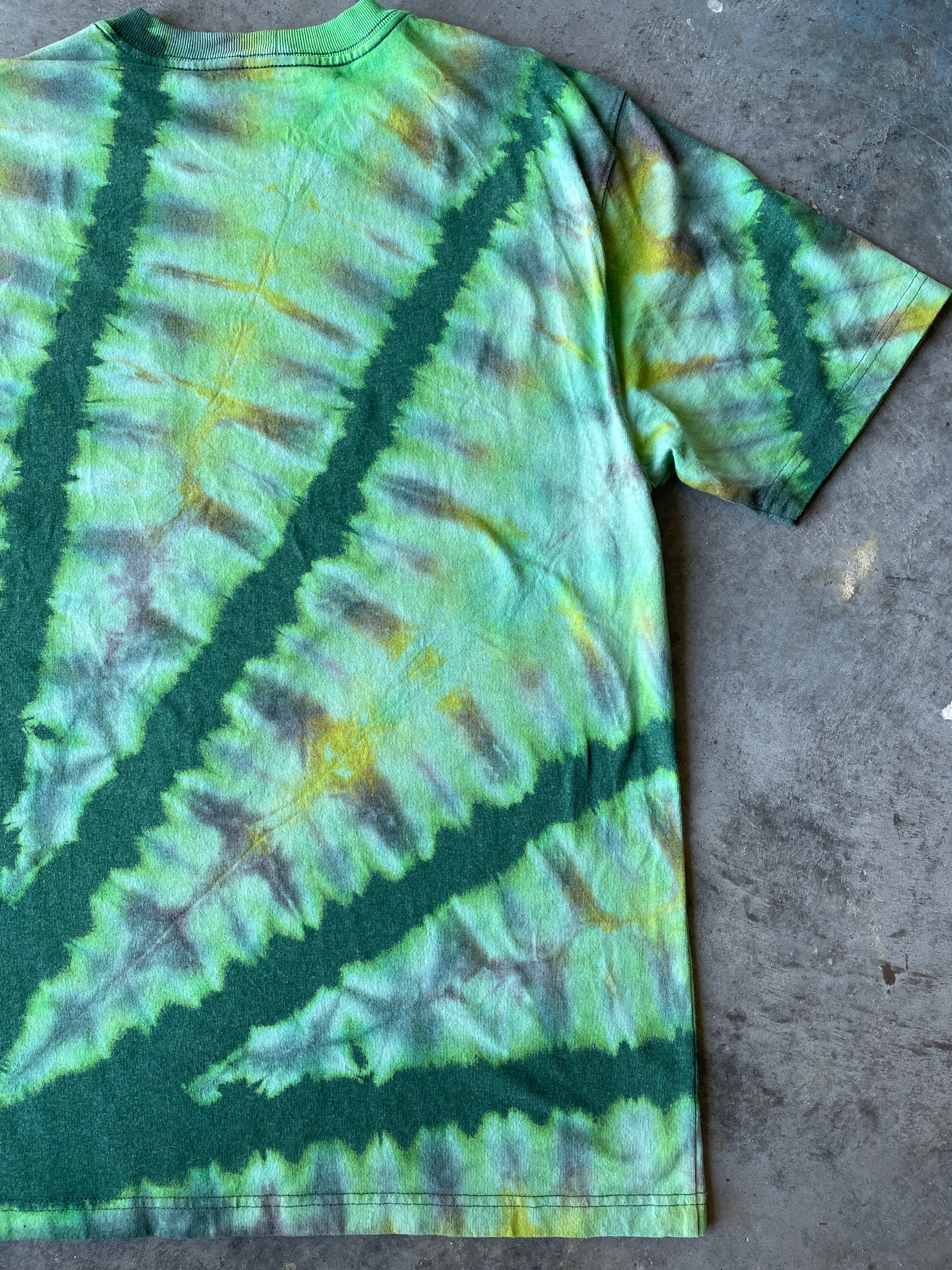 Carhartt Short Sleeve Green & Yellow Reverse Tie Dye T-Shirt | One-of-a-Kind | Men's Small