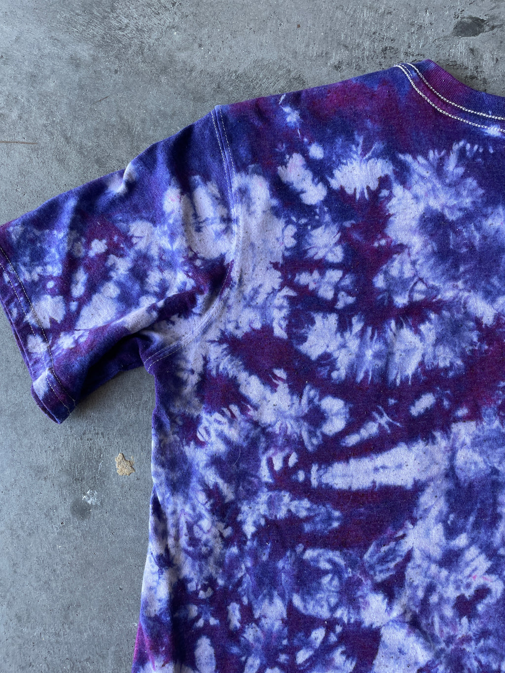 Carhartt Short Sleeve Purple and Blue Tie Dye T-Shirt | One-of-a-Kind | Youth Medium (8-10)