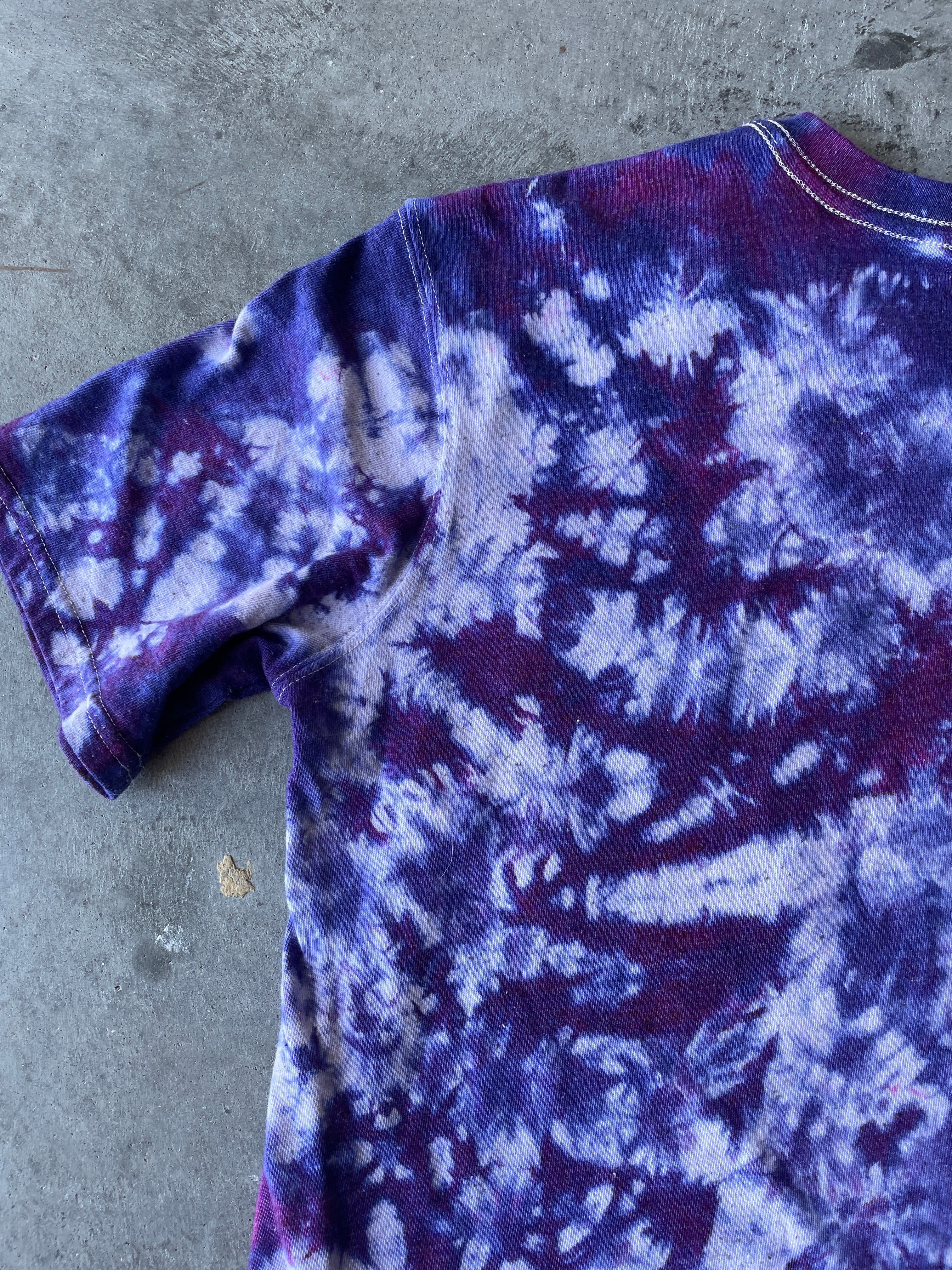 Carhartt Short Sleeve Purple and Blue Tie Dye T-Shirt | One-of-a-Kind | Youth Medium (8-10)