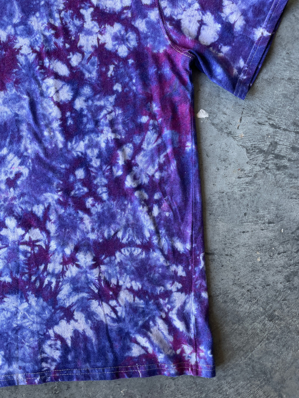 Carhartt Short Sleeve Purple and Blue Tie Dye T-Shirt | One-of-a-Kind | Youth Medium (8-10)