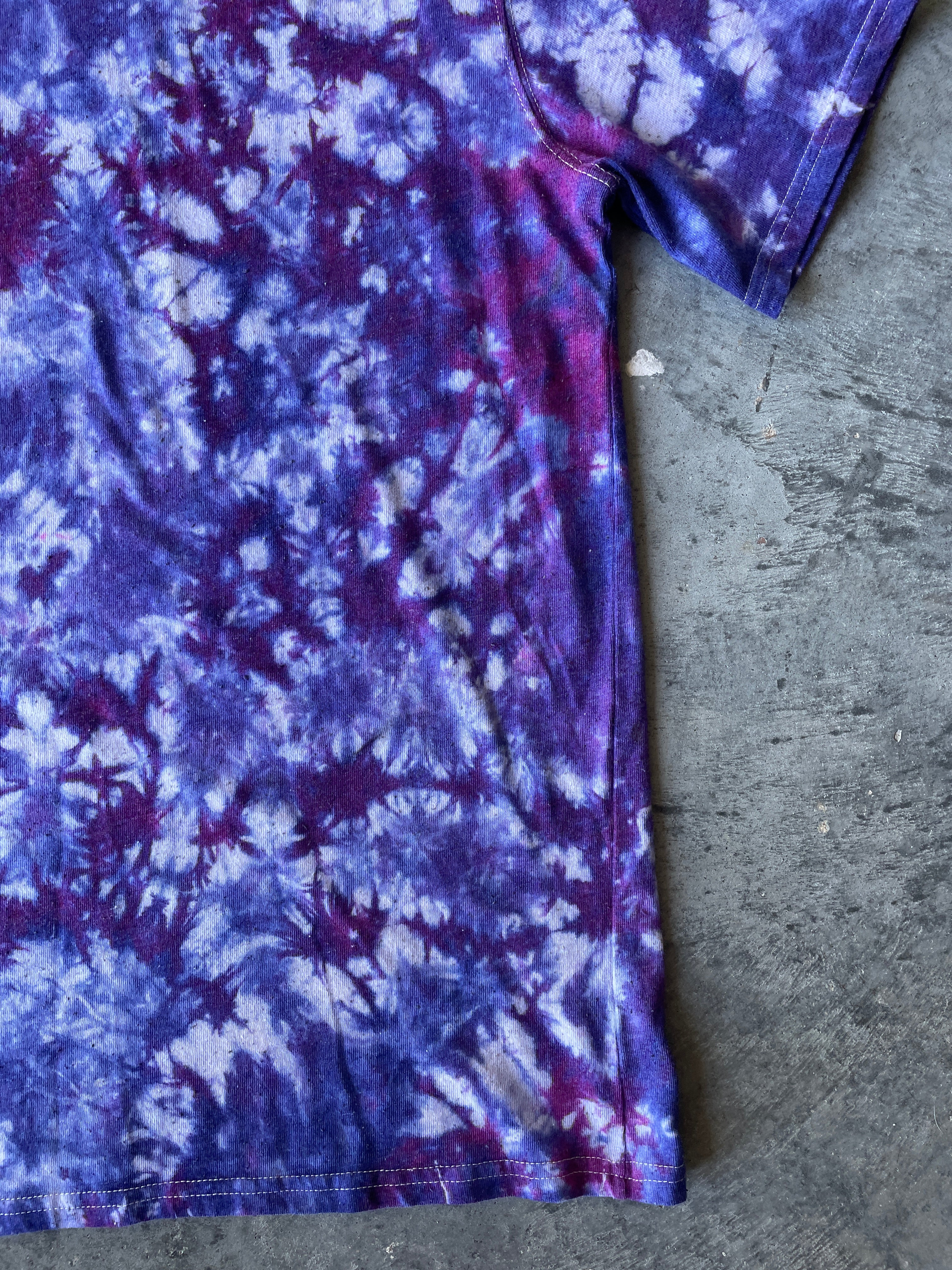 Carhartt Short Sleeve Purple and Blue Tie Dye T-Shirt | One-of-a-Kind | Youth Medium (8-10)