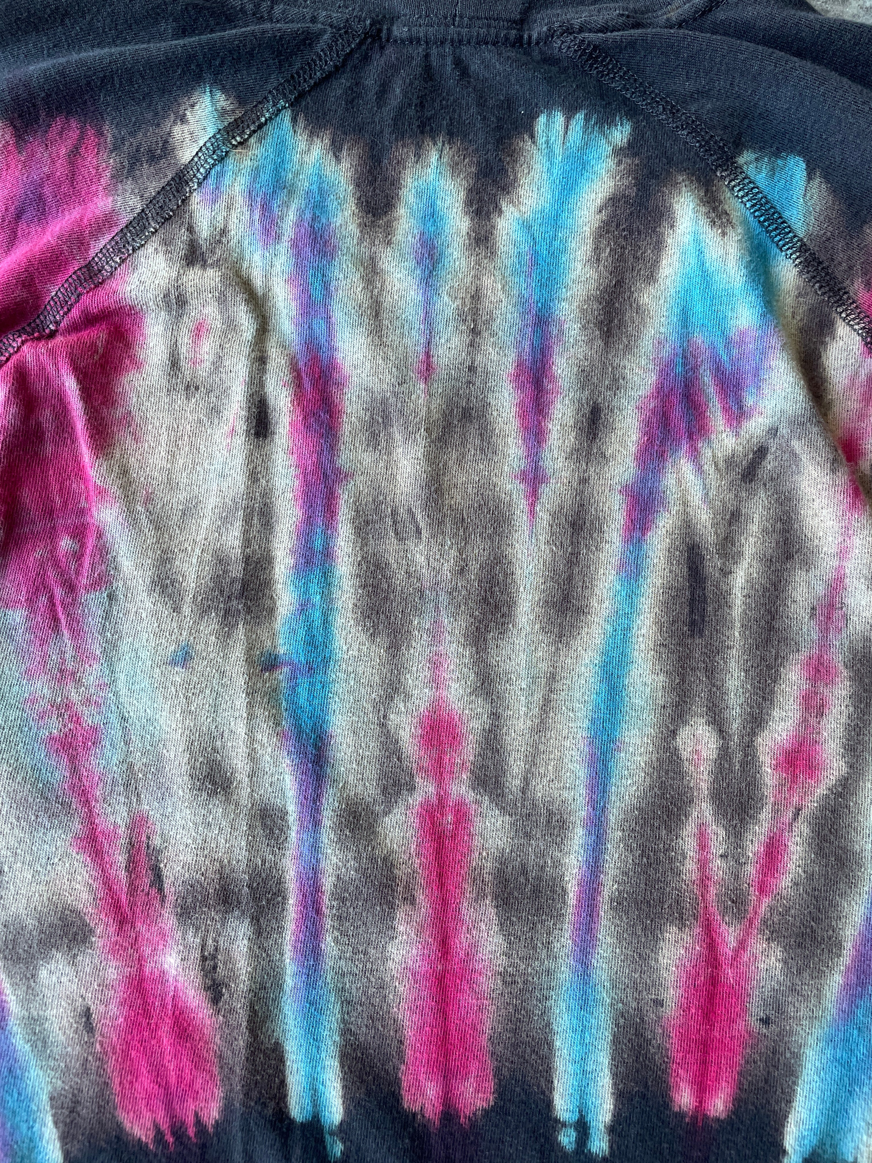 Carhartt Short Sleeve Red, White, and Black Reverse Tie Dye T-Shirt | One-of-a-Kind | Men's Medium