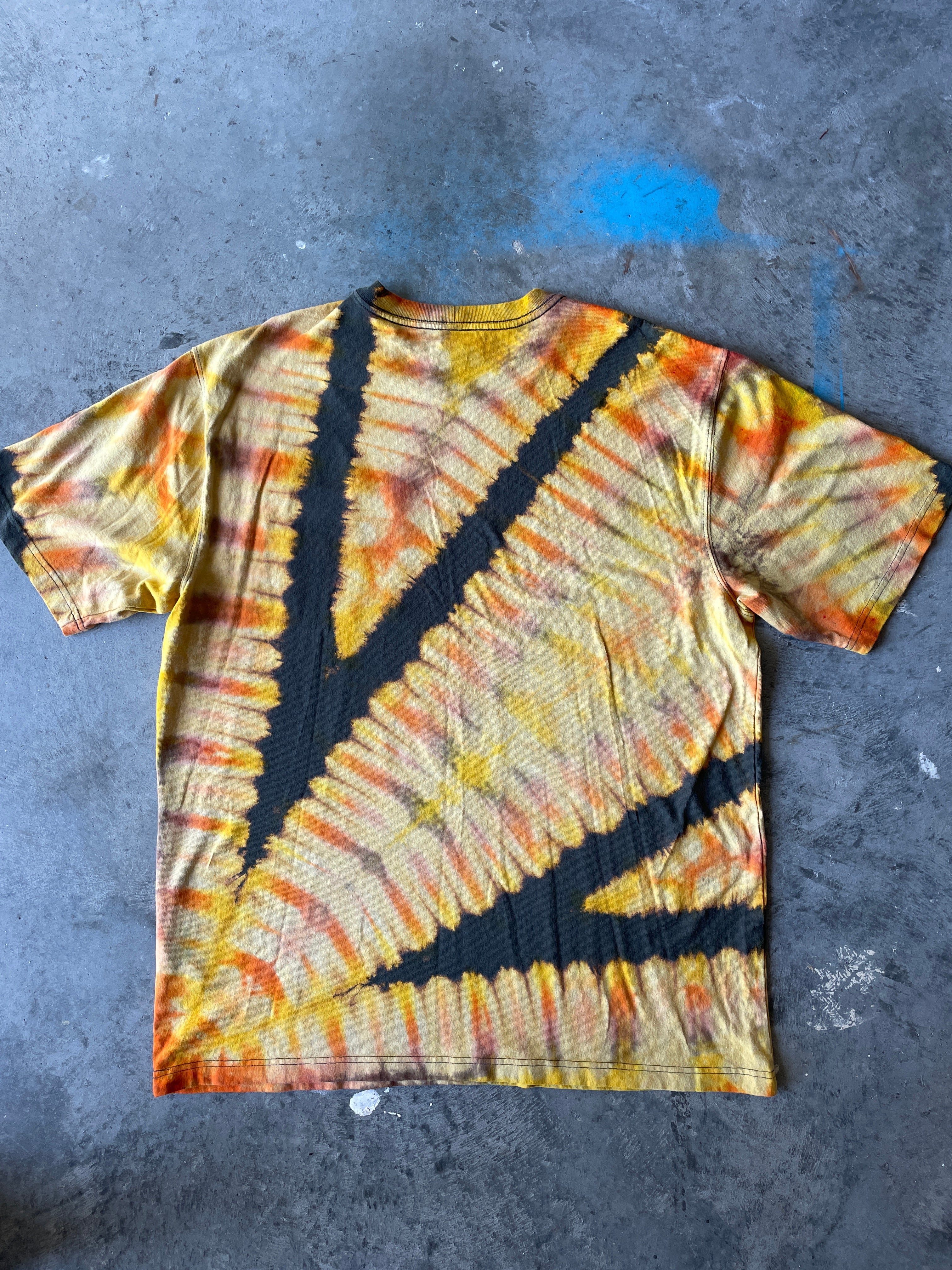 Carhartt Short Sleeve Gray and Gold Reverse Tie Dye T-Shirt | One-of-a-Kind | Men's Large
