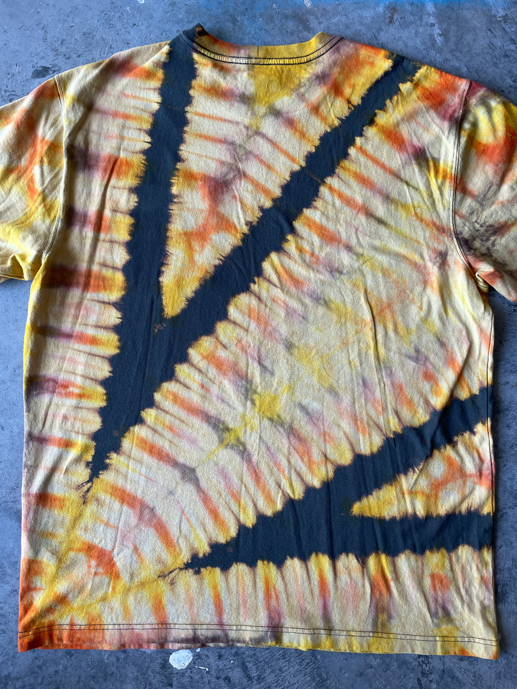 Carhartt Short Sleeve Gray and Gold Reverse Tie Dye T-Shirt | One-of-a-Kind | Men's Large