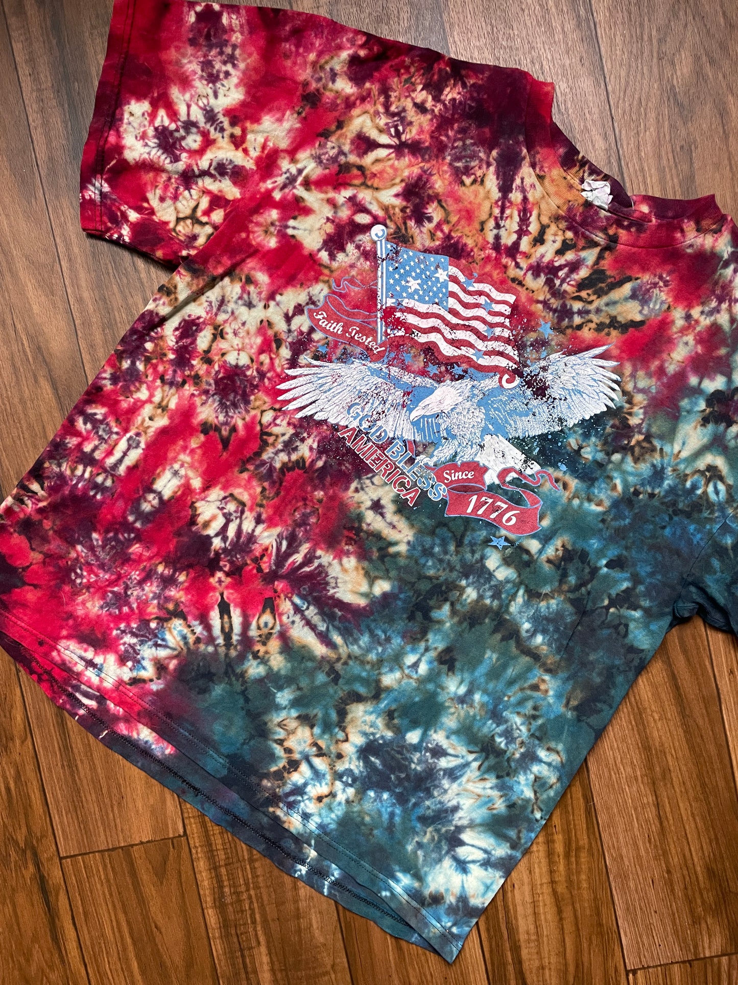 Men's XL Patriotic Eagle Handmade Tie Dye Short Sleeve T-Shirt