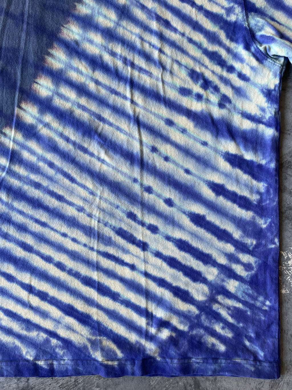 Carhartt Short Sleeve Blue and Purple Reverse Tie Dye T-Shirt | One-of-a-Kind | Men's Large