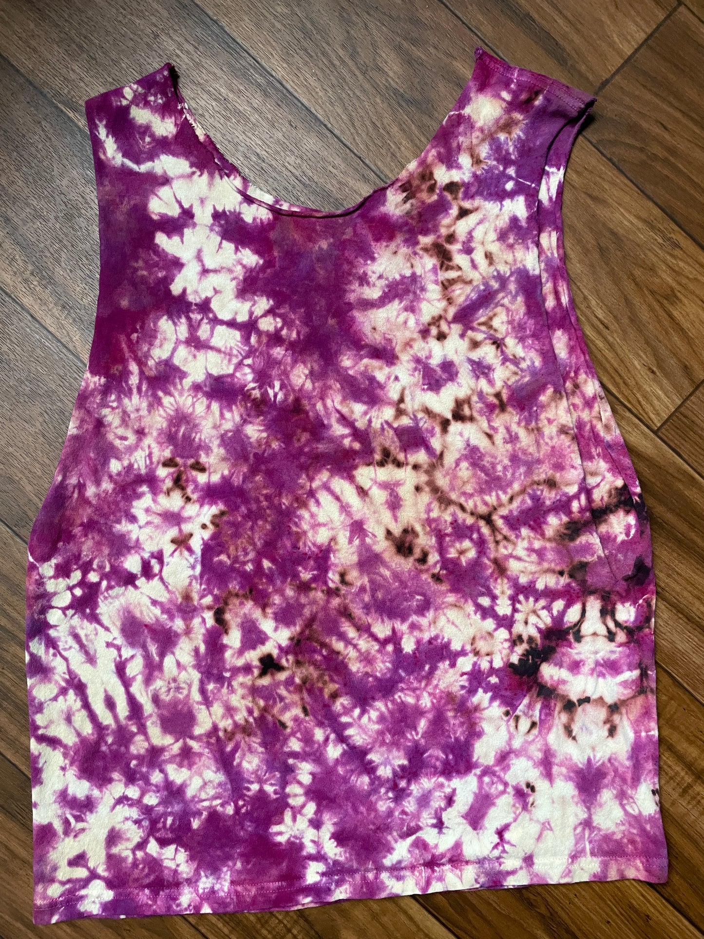 Men's S/M Wolves Handmade Tie Dye Cutoff T-Shirt