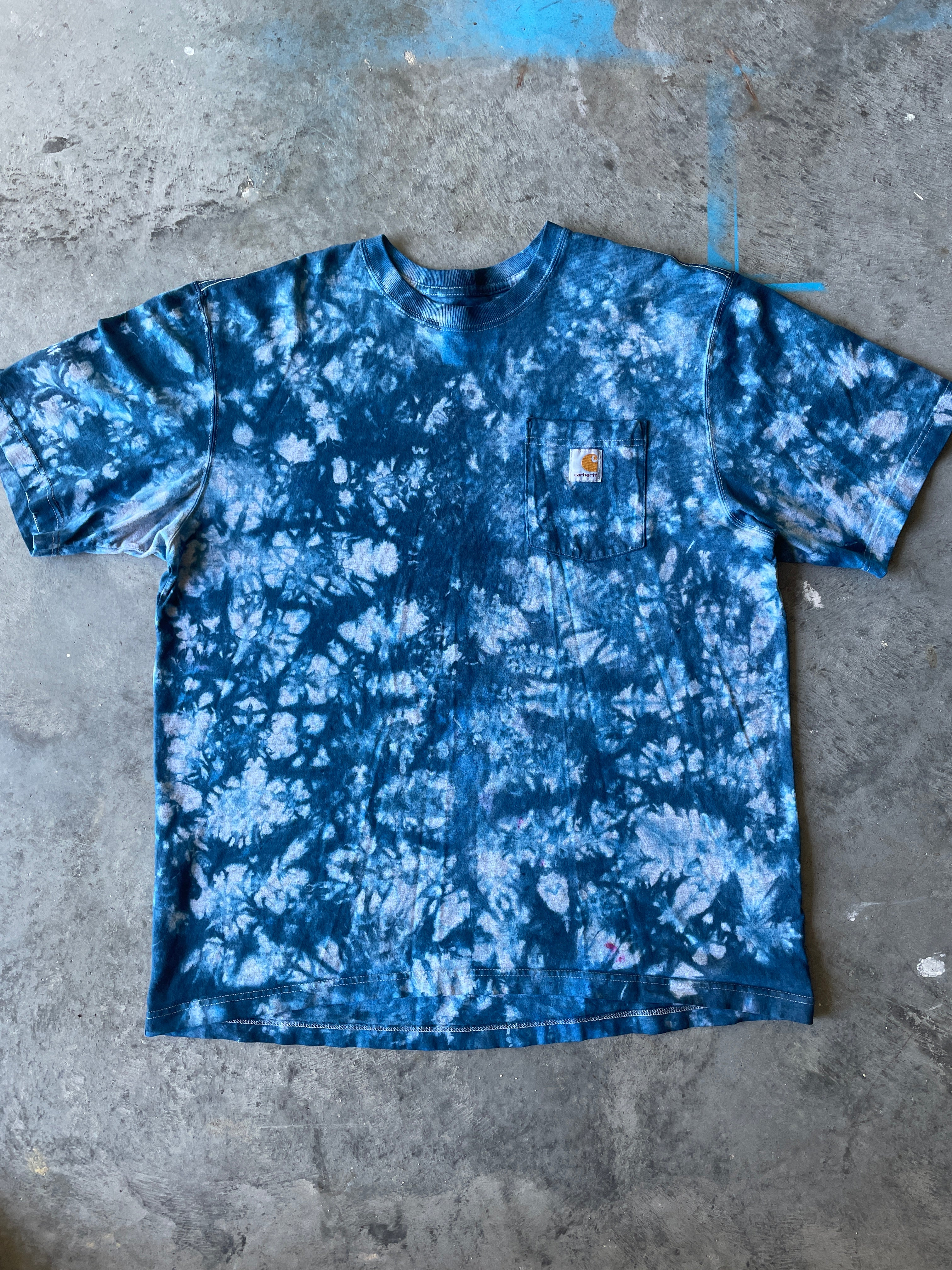 Carhartt Short Sleeve Blue and Gray Tie Dye T-Shirt | One-of-a-Kind | Men's XL