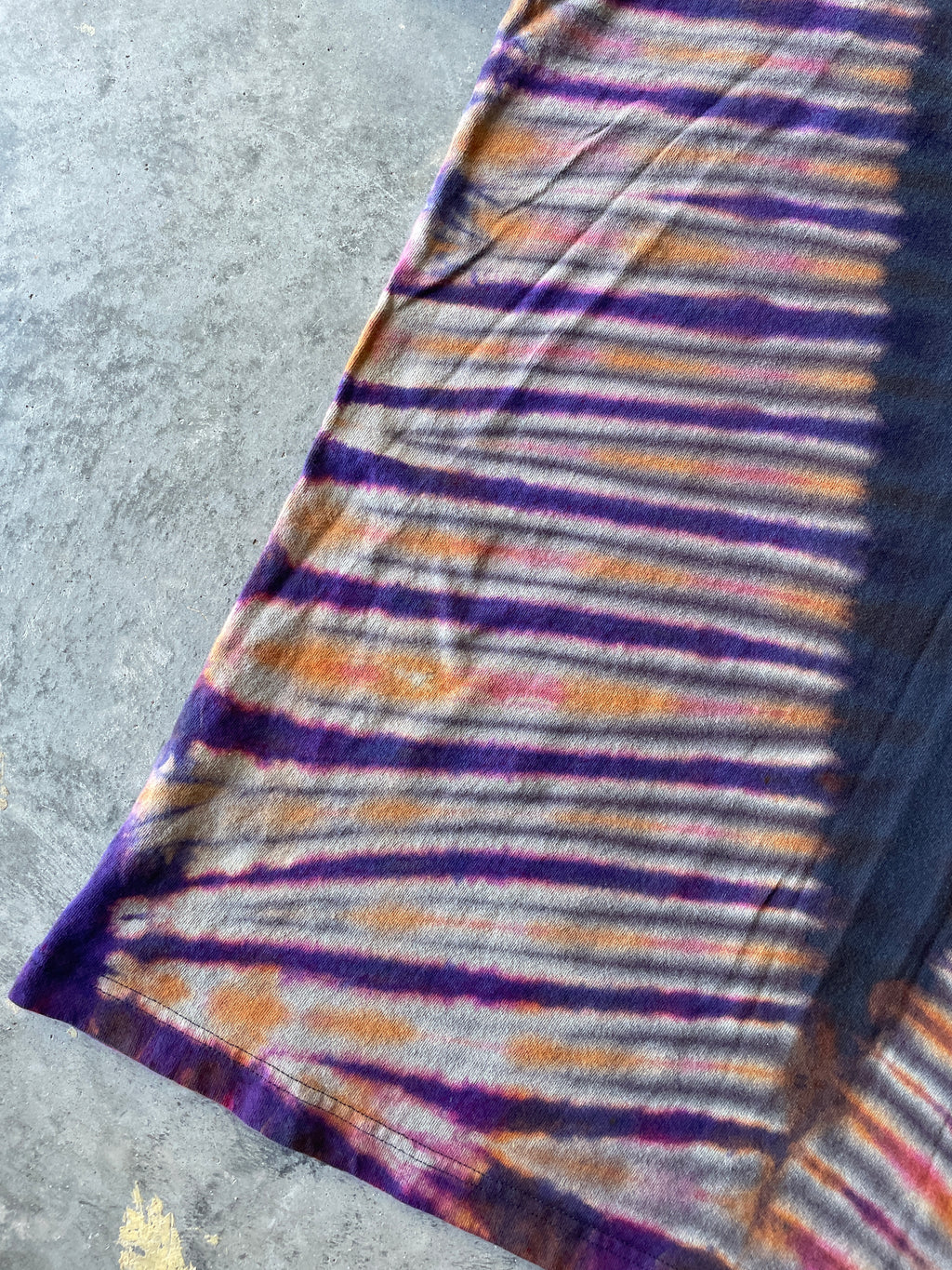 Carhartt Short Sleeve Mood Ring Tie Dye T-Shirt | One-of-a-Kind | Men's XL Tall