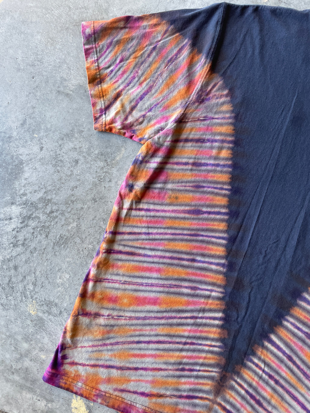 Carhartt Short Sleeve Mood Ring Tie Dye T-Shirt | One-of-a-Kind | Men's XL Tall