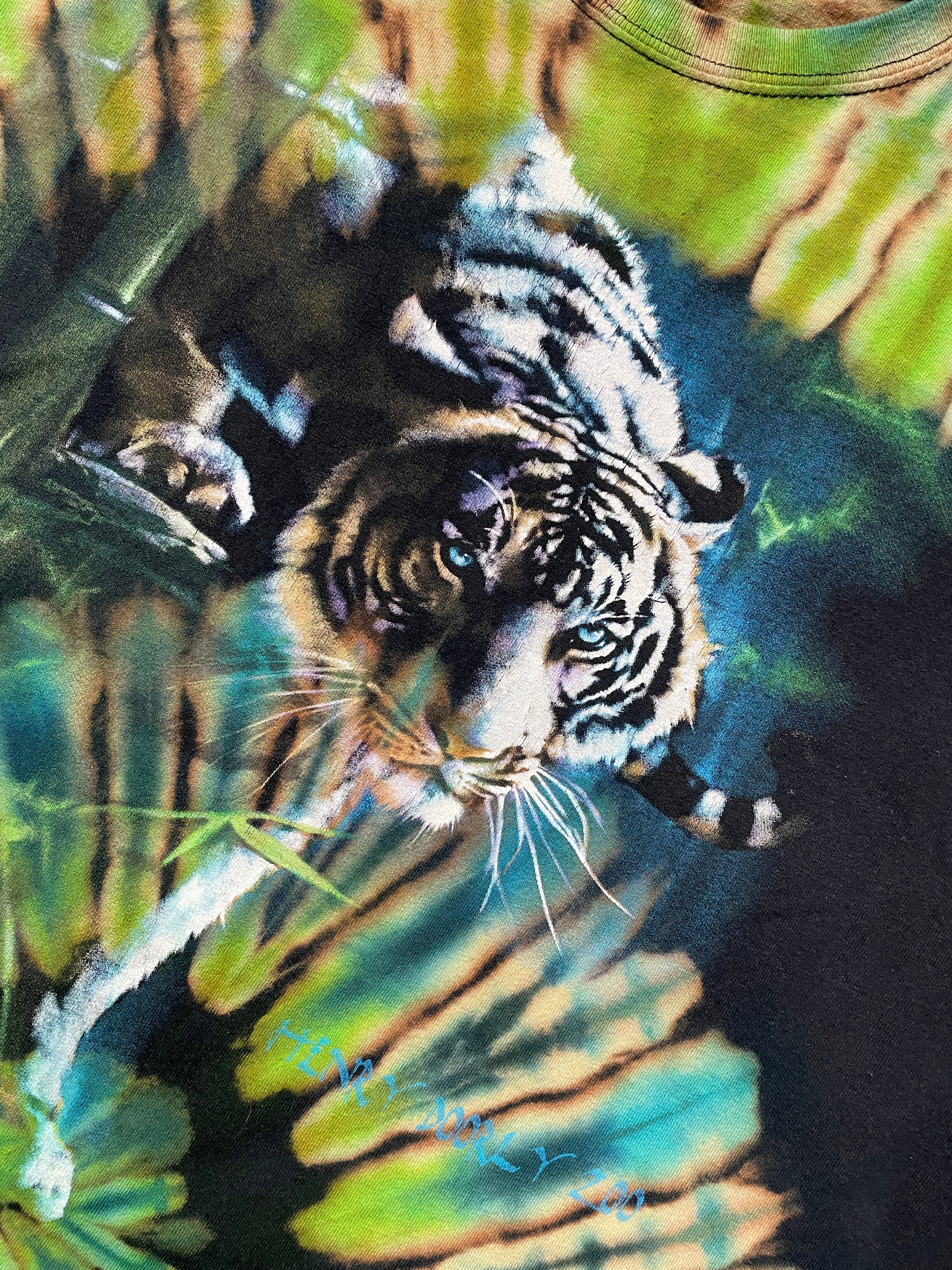 Men's Medium Jungle tiger Handmade Tie Dye Short Sleeve T-Shirt