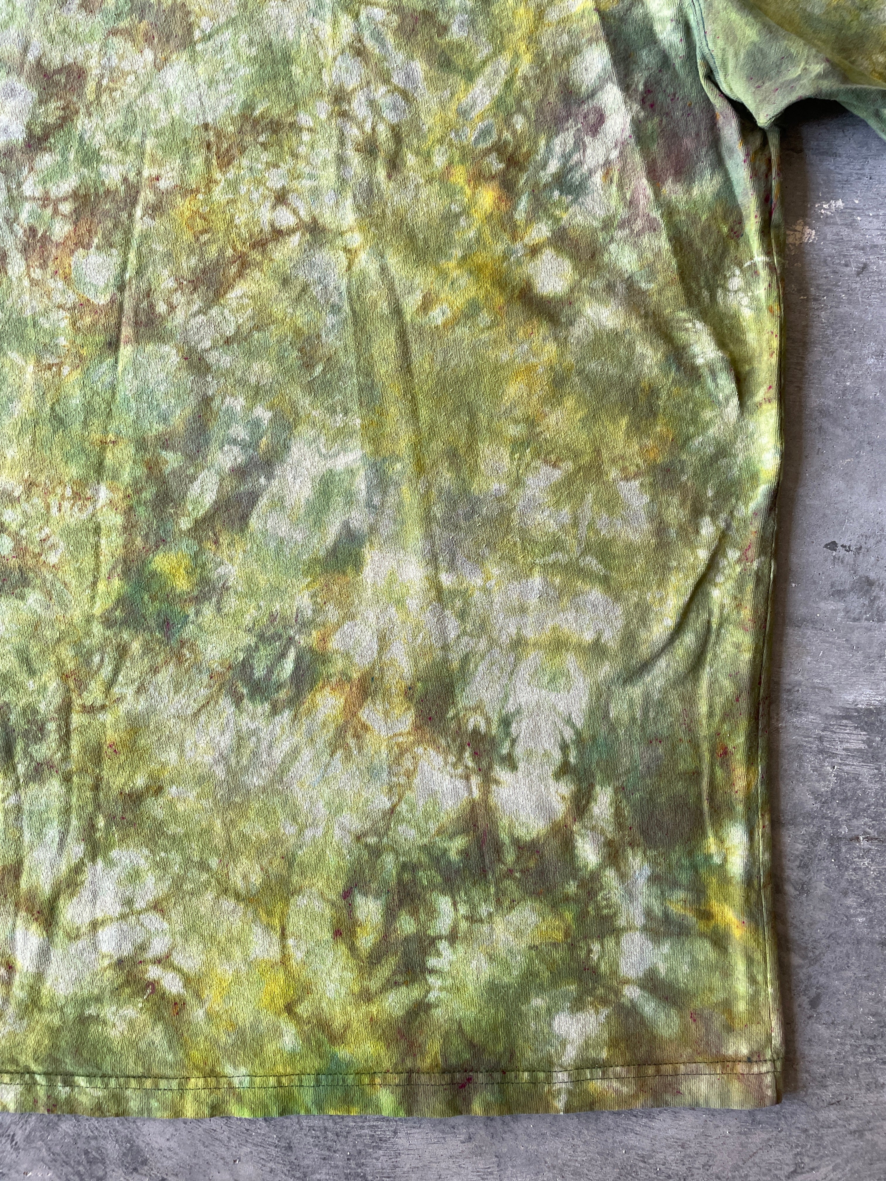 Carhartt Short Sleeve Green and Gold Tie Dye T-Shirt | One-of-a-Kind | Men's XL Tall