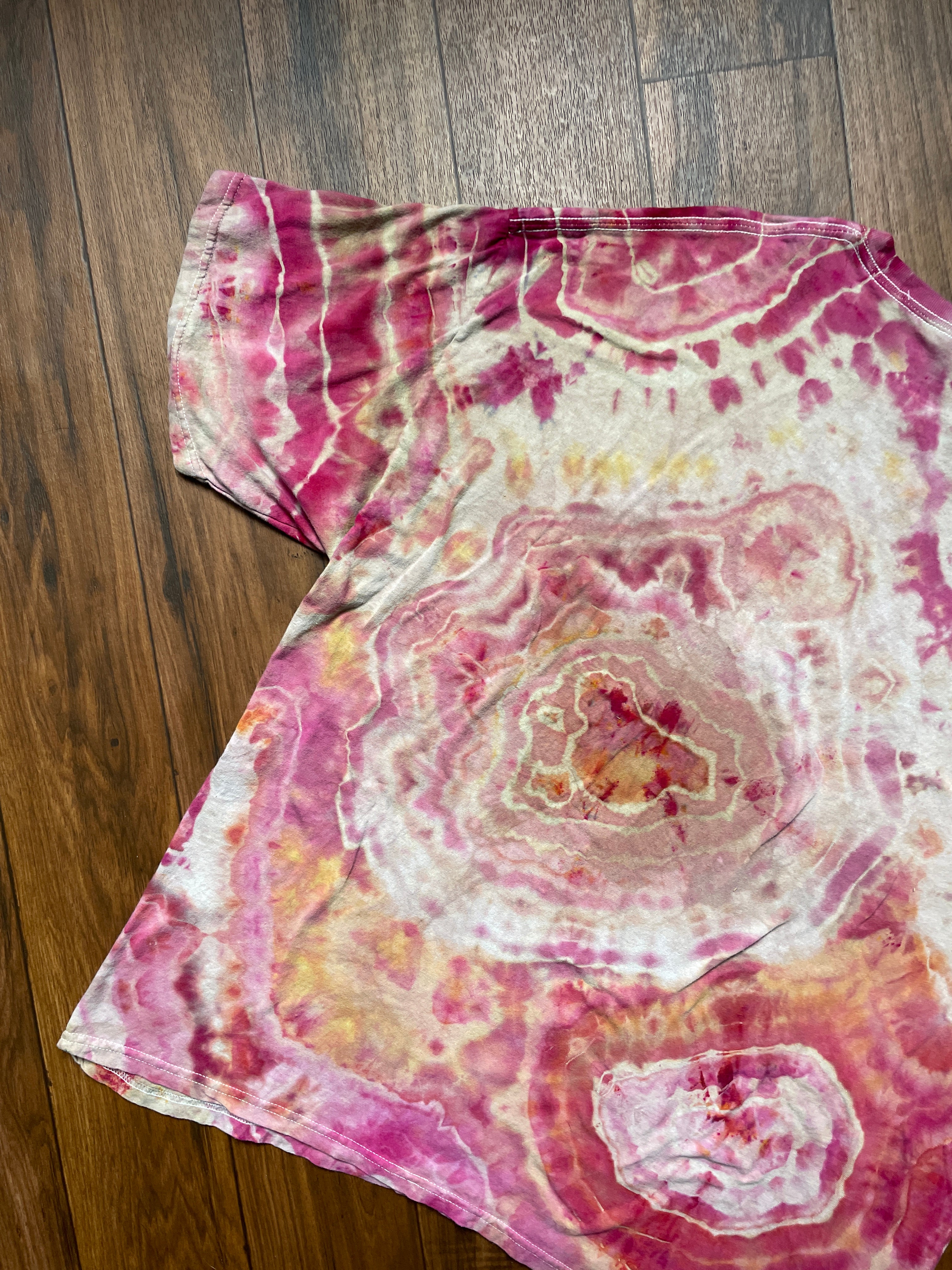 Men's 2XL American Bulldog Handmade Geode Tie Dye Short Sleeve T-Shirt