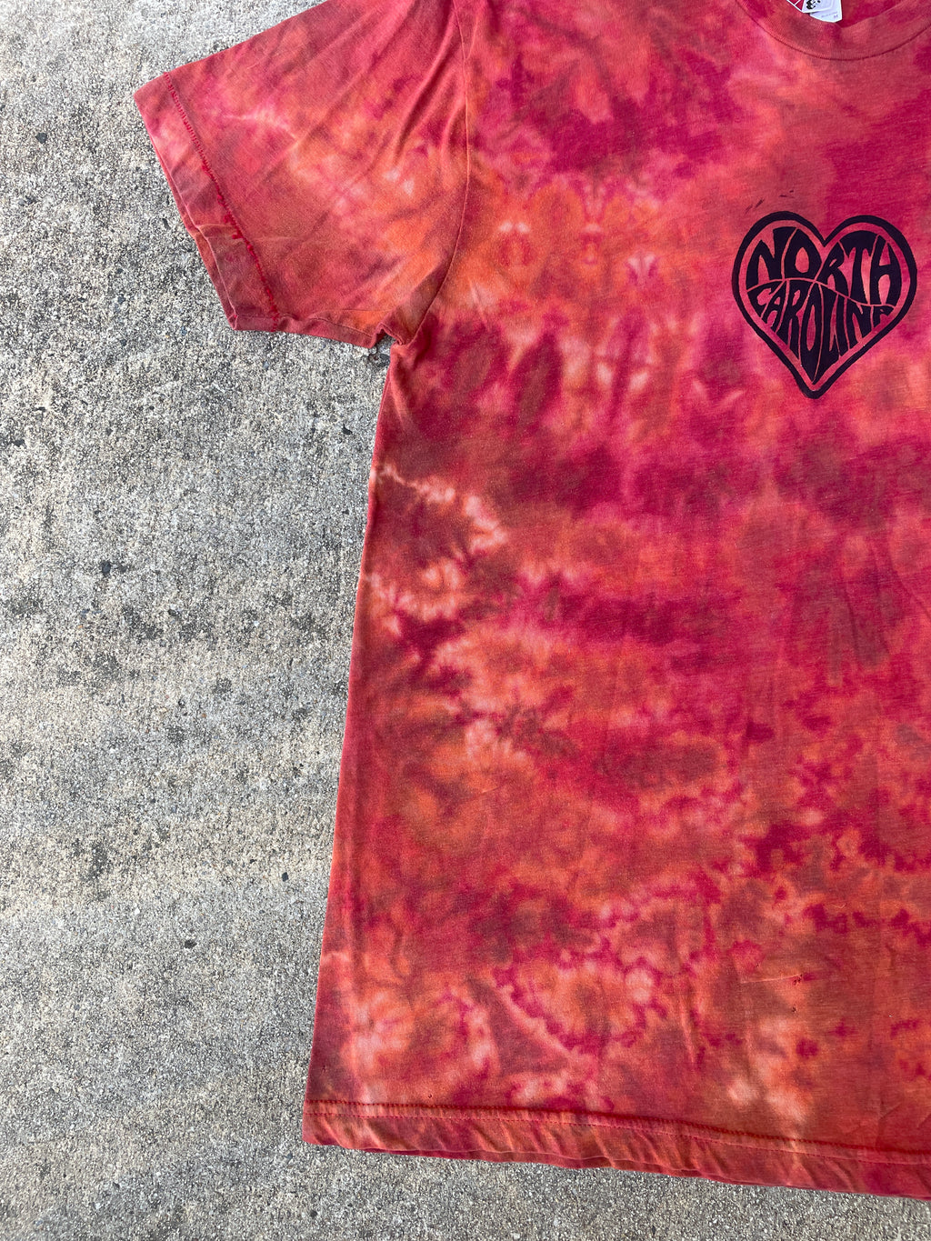 Hand-Printed Skeleton Peace Sign Red and Orange Reverse Tie Dye Short Sleeve T-Shirt | Men's Size Medium