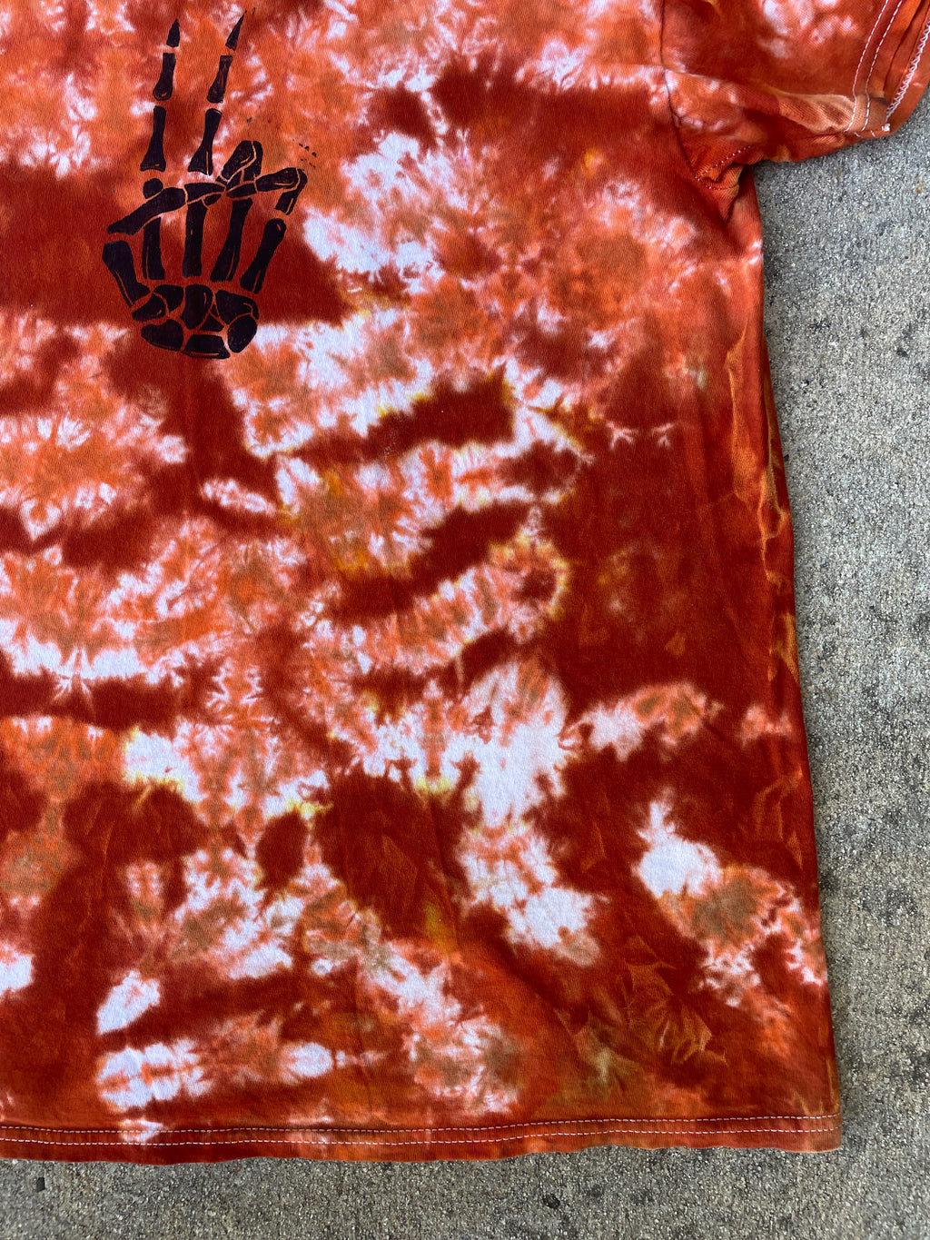 Hand-Printed Skeleton Peace Sign Orange and White Tie Dye Short Sleeve T-Shirt | Men's Size Medium