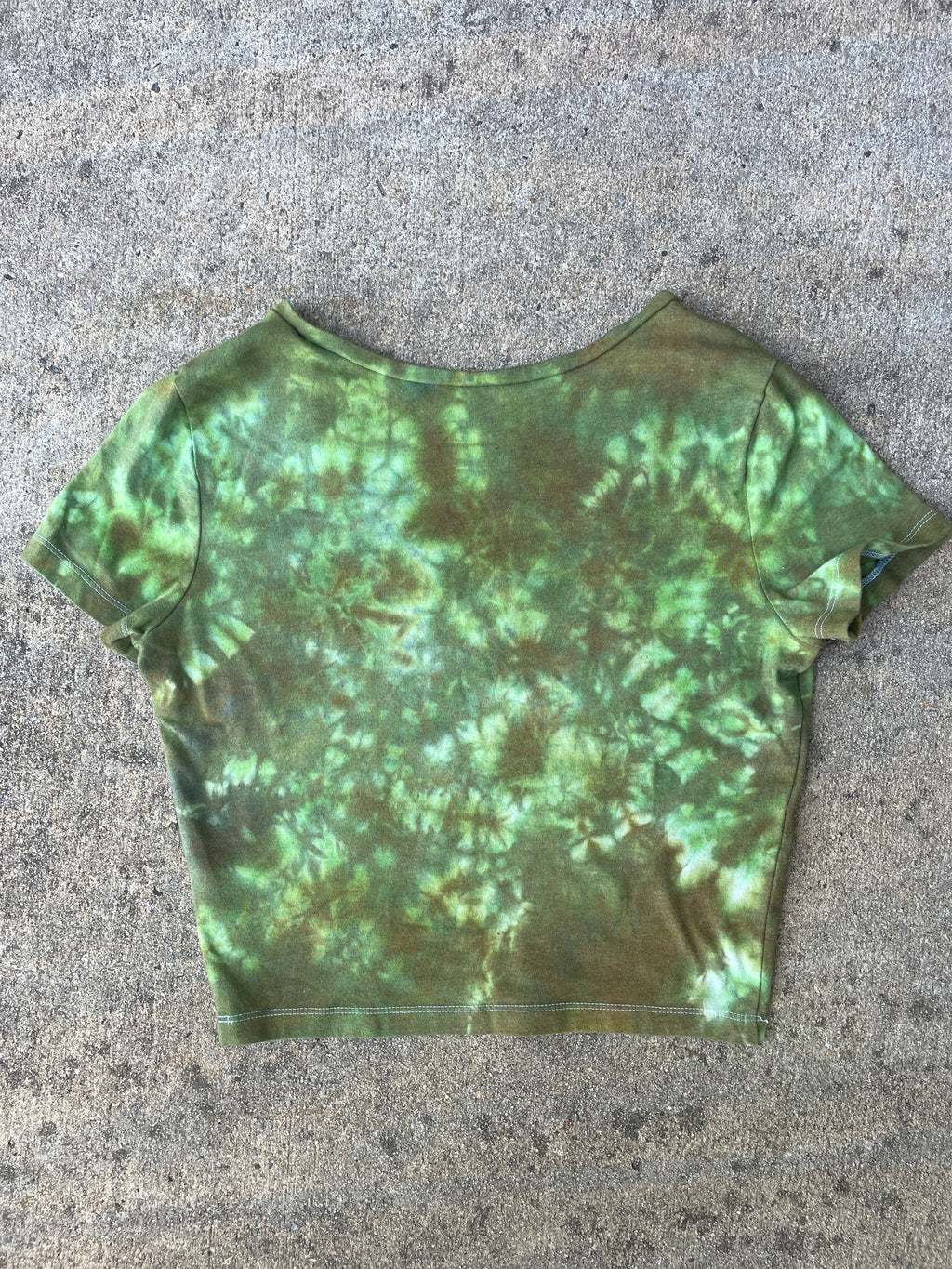 Hand-Printed Largemouth Bass Green and Brown Reverse Tie Dye Crop Top | Women's Size Medium