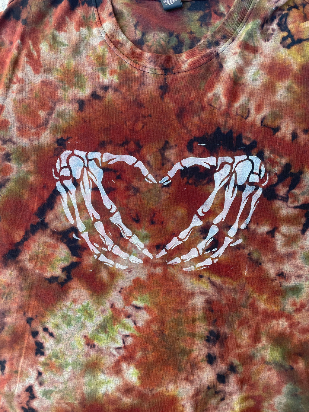 Hand-Printed Skeleton Heart Hands Black and Brown Reverse Tie Dye Short Sleeve T-Shirt | Men's Size Large