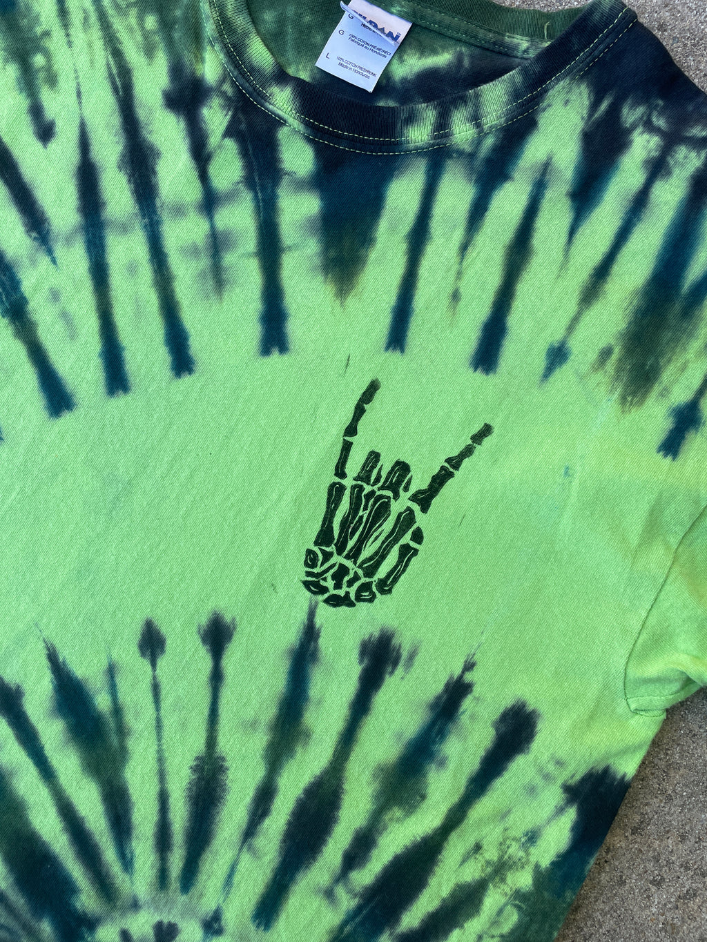 Hand-Printed Skeleton Rock On Green and Blue Spiral Tie Dye Short Sleeve T-Shirt | Men's Size Large