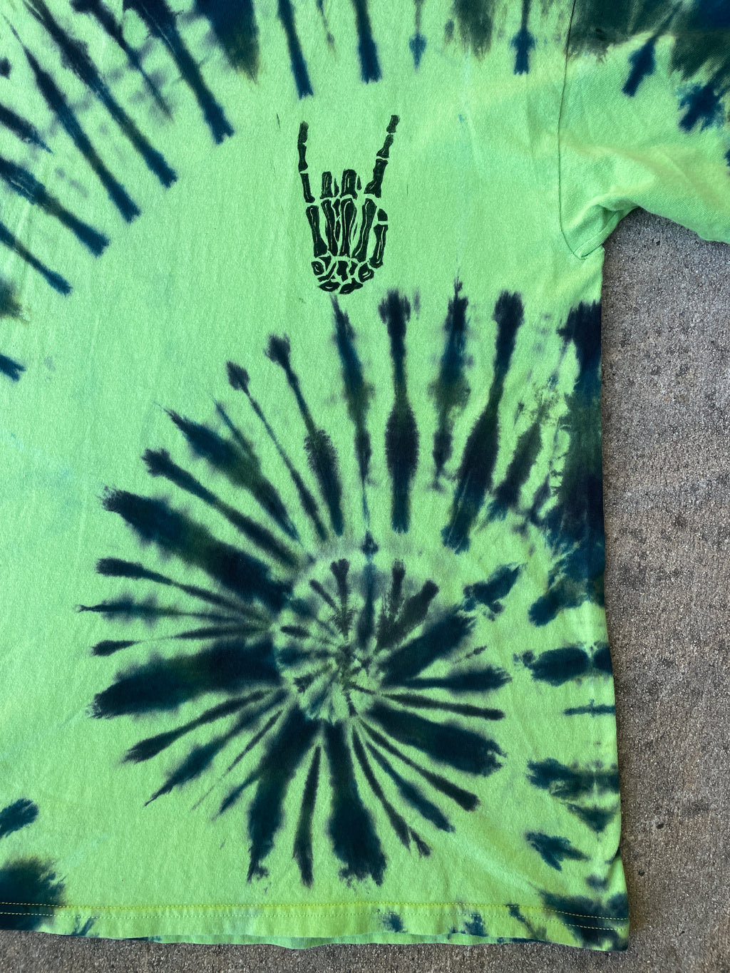 Hand-Printed Skeleton Rock On Green and Blue Spiral Tie Dye Short Sleeve T-Shirt | Men's Size Large