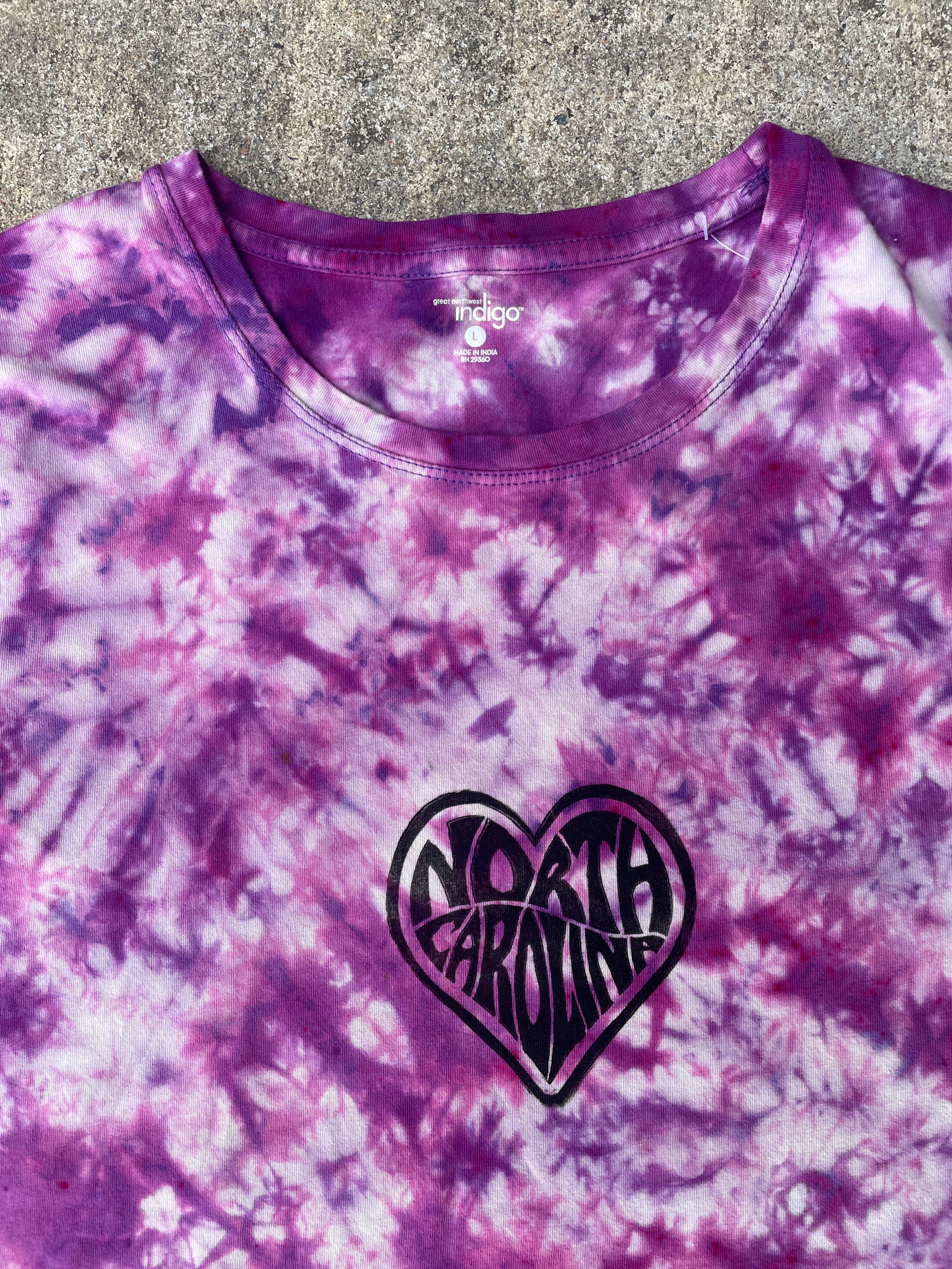 Hand-Printed North Carolina White and Purple Tie Dye Short Sleeve T-Shirt | Women's Size Large