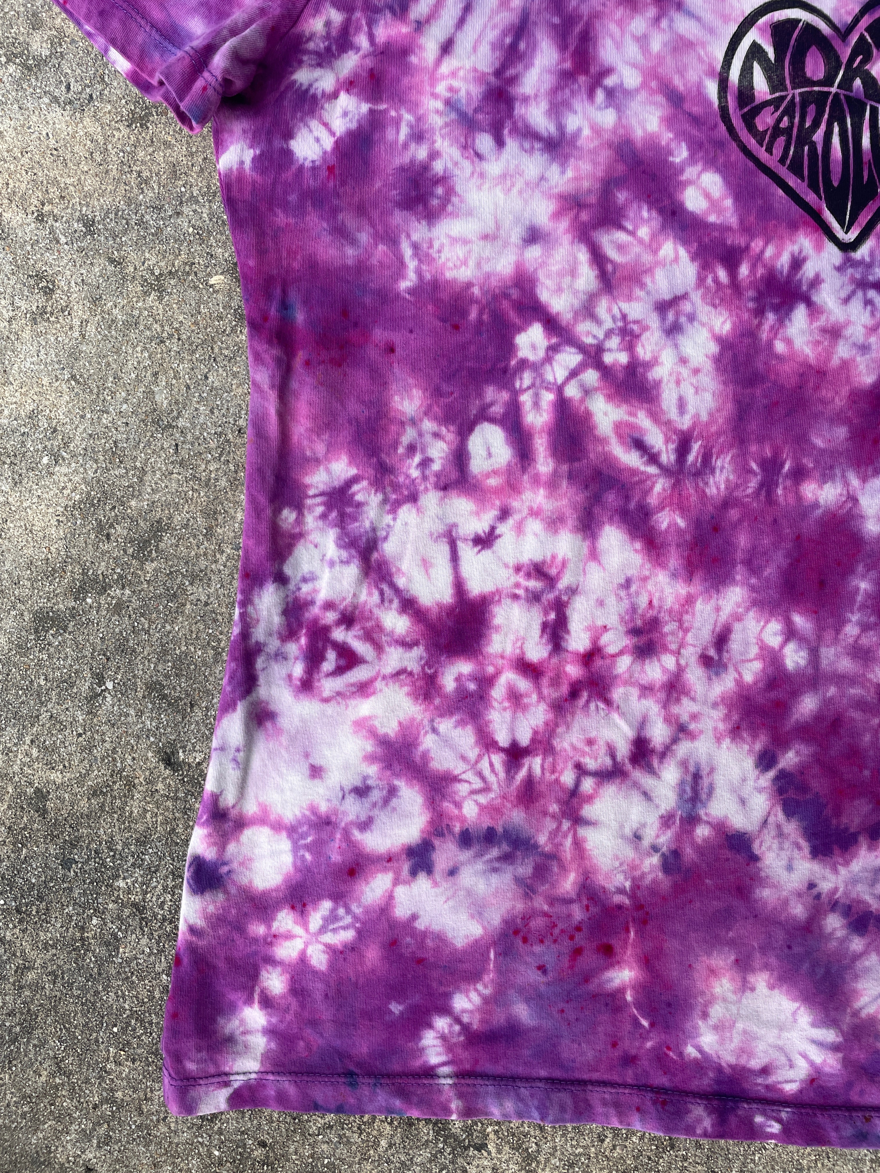 Hand-Printed North Carolina White and Purple Tie Dye Short Sleeve T-Shirt | Women's Size Large