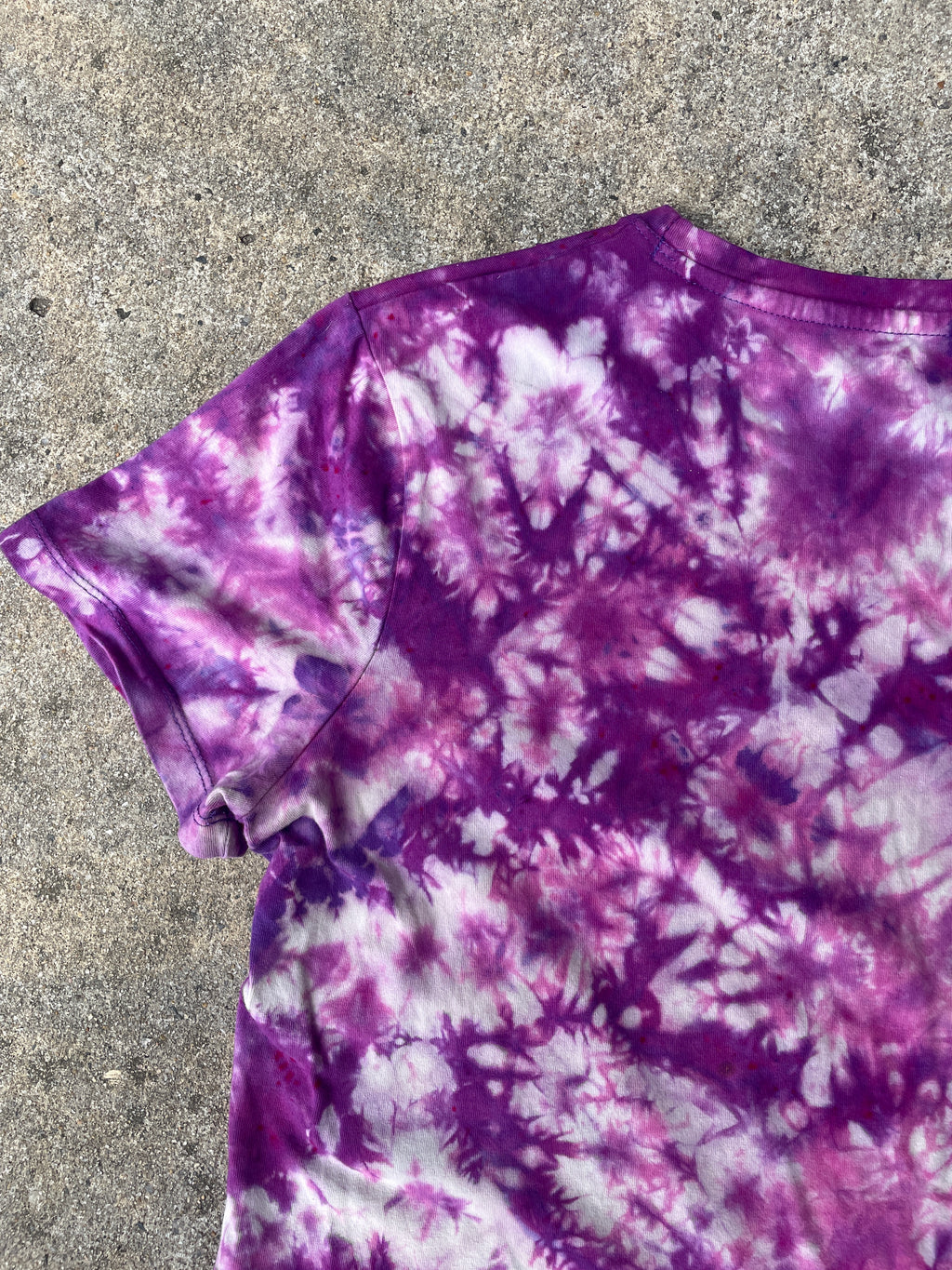 Hand-Printed North Carolina White and Purple Tie Dye Short Sleeve T-Shirt | Women's Size Large