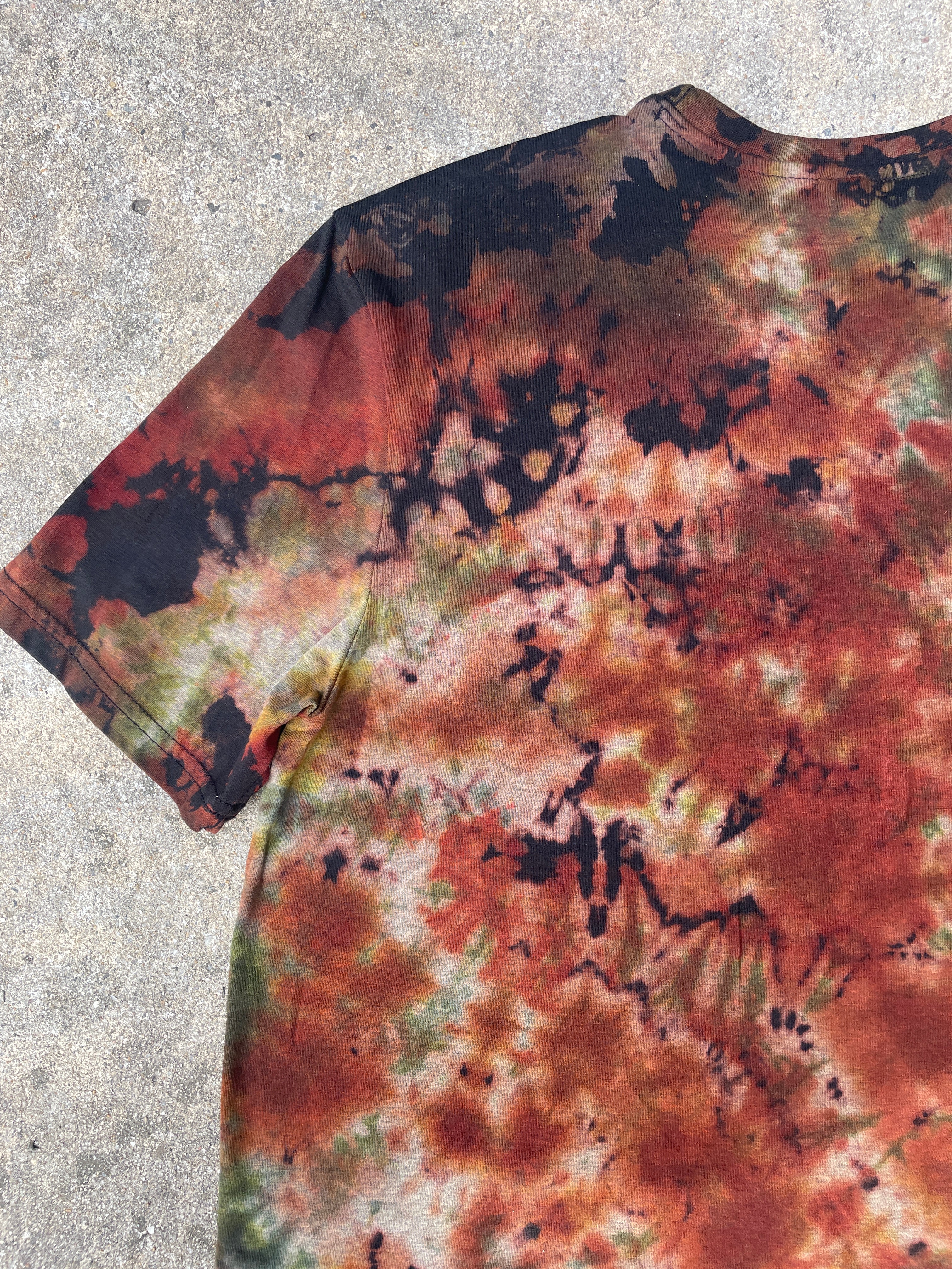 Hand-Printed Skeleton Heart Hands Black and Orange Reverse Tie Dye Short Sleeve T-Shirt | Men's Size Large