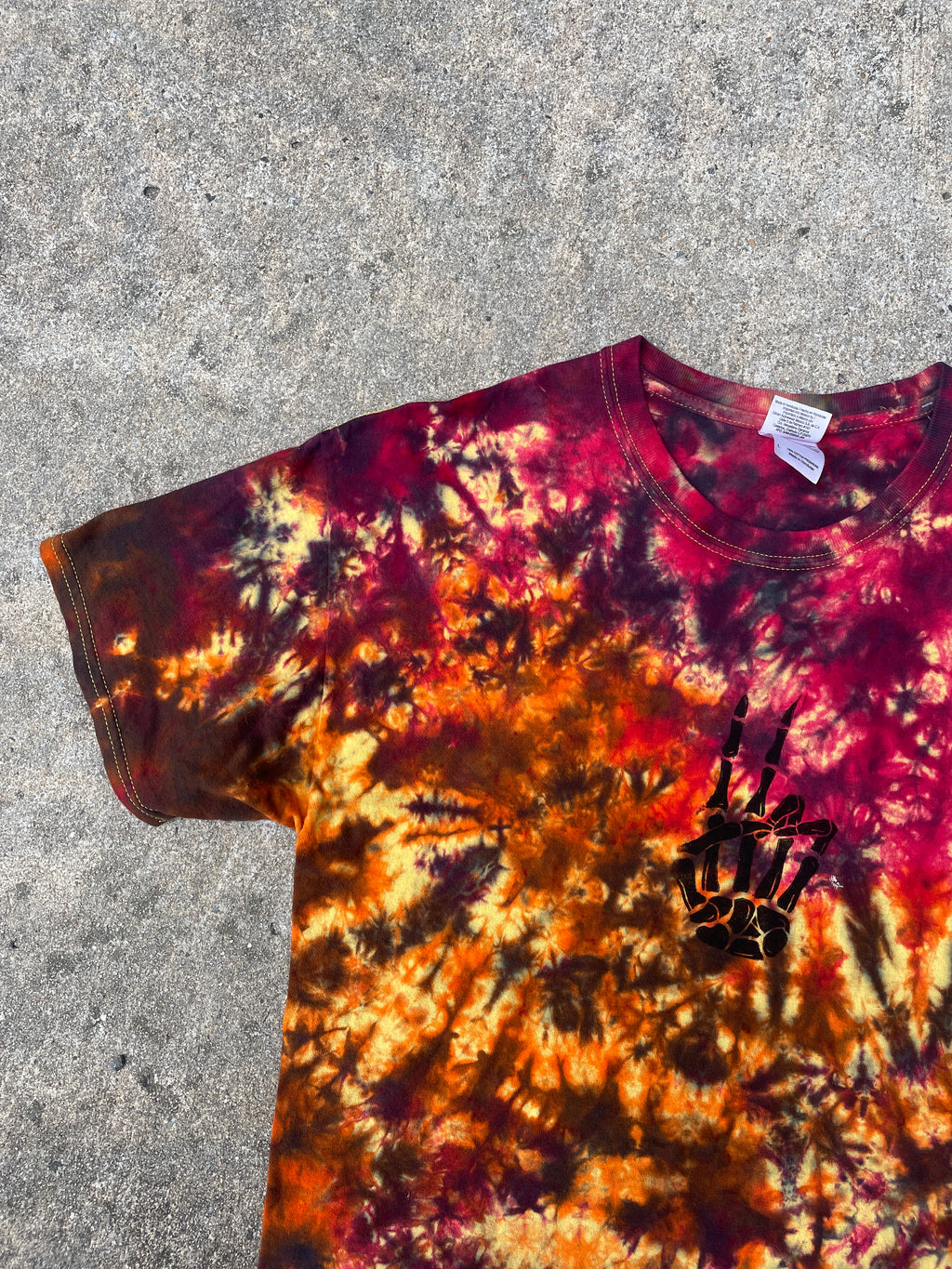 Hand-Printed Skeleton Peace Sign Yellow and Orange Tie Dye Short Sleeve T-Shirt | Men's Size Large