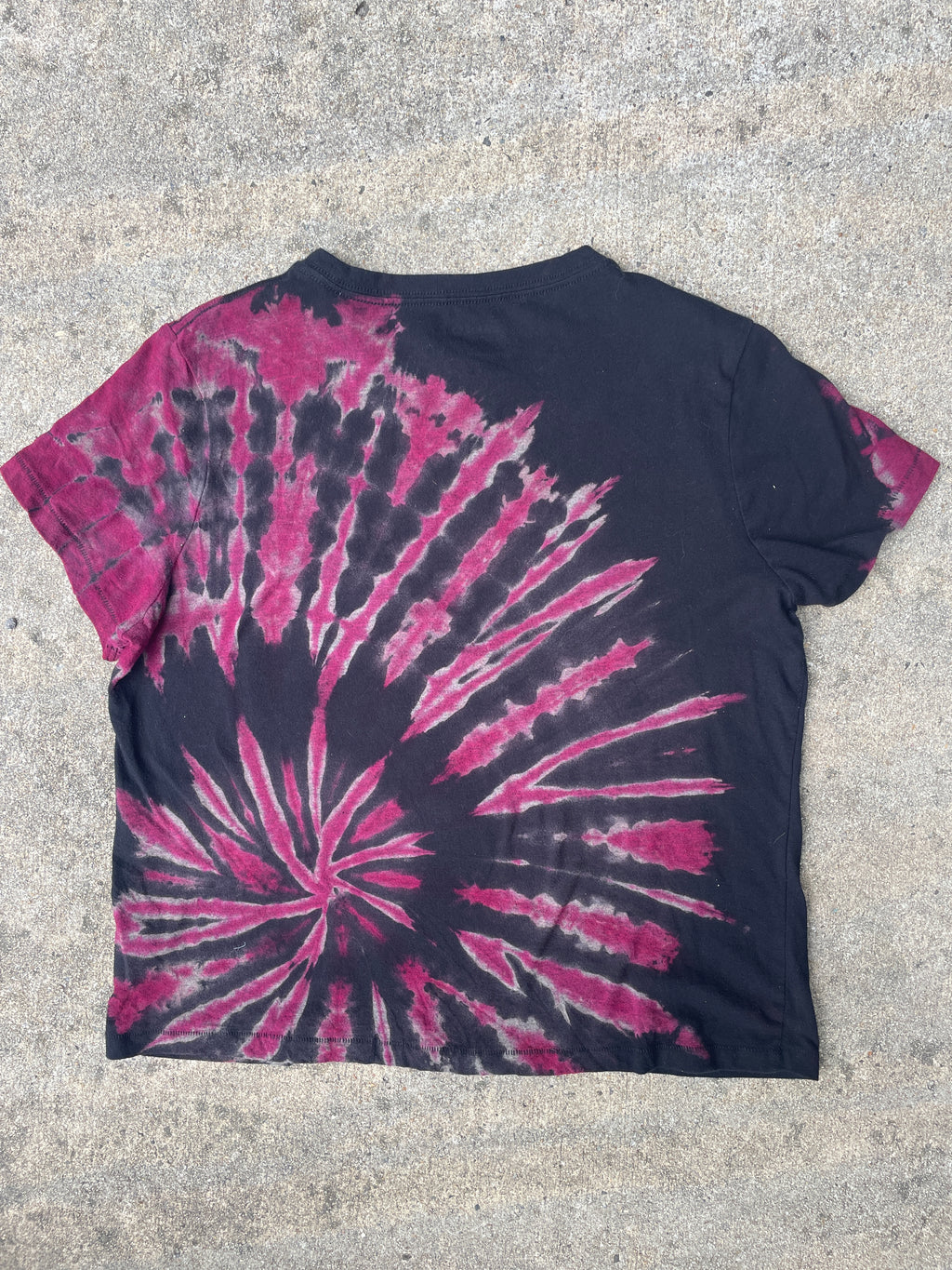Hand-Printed Big Foot Black and Pink Reverse Tie Dye Short Sleeve T-Shirt | Women's Size Large