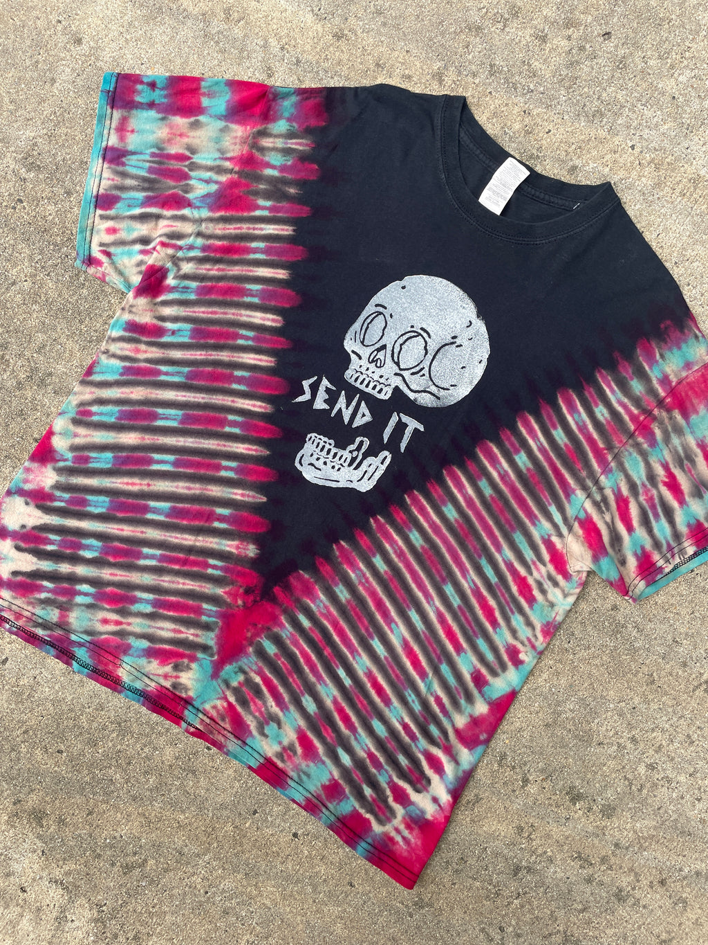 Hand-Printed Send It Skull Black, Red, and Blue Reverse Tie Dye Short Sleeve T-Shirt | Men's Size XL