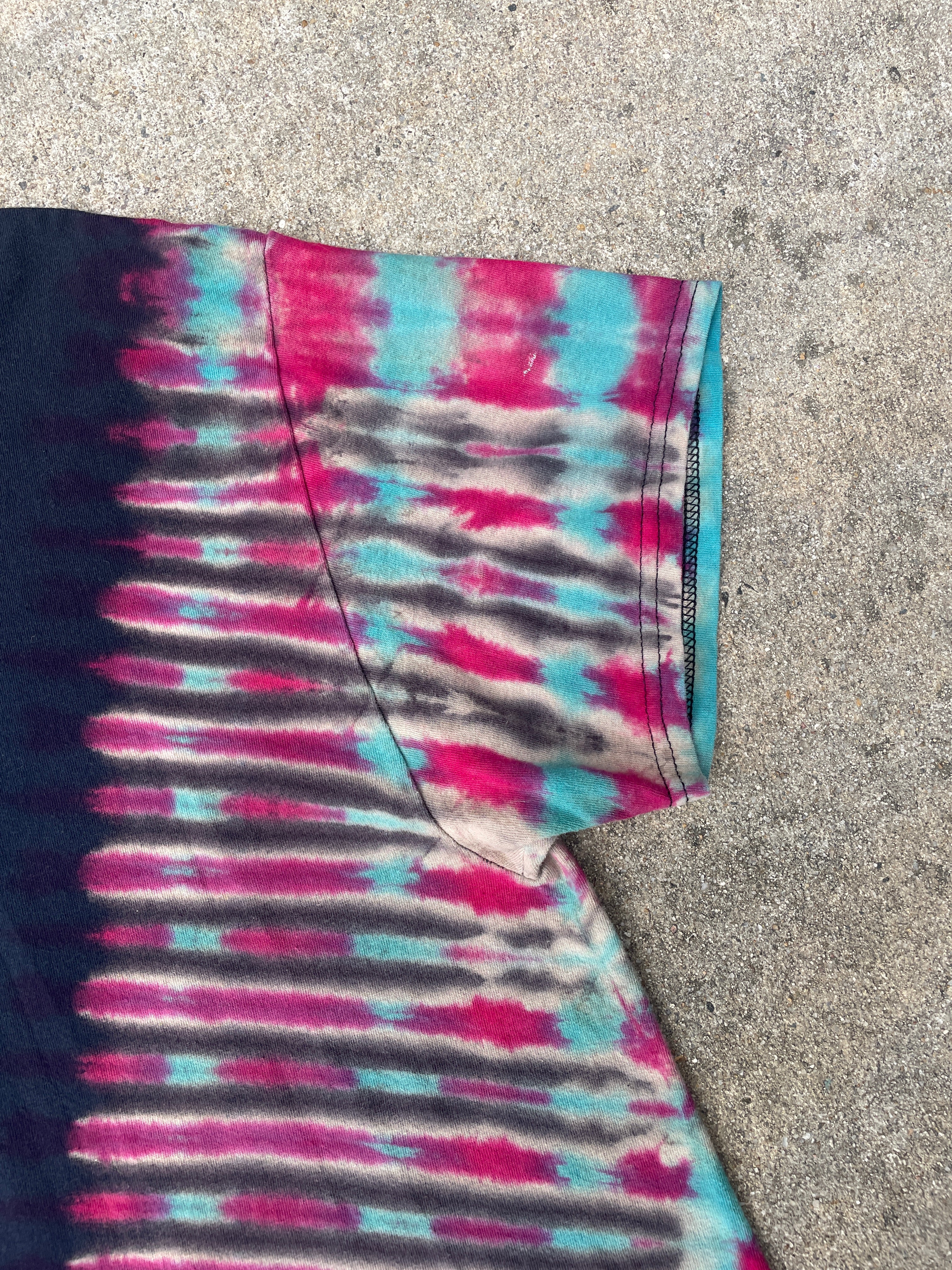 Hand-Printed Send It Skull Black, Red, and Blue Reverse Tie Dye Short Sleeve T-Shirt | Men's Size XL