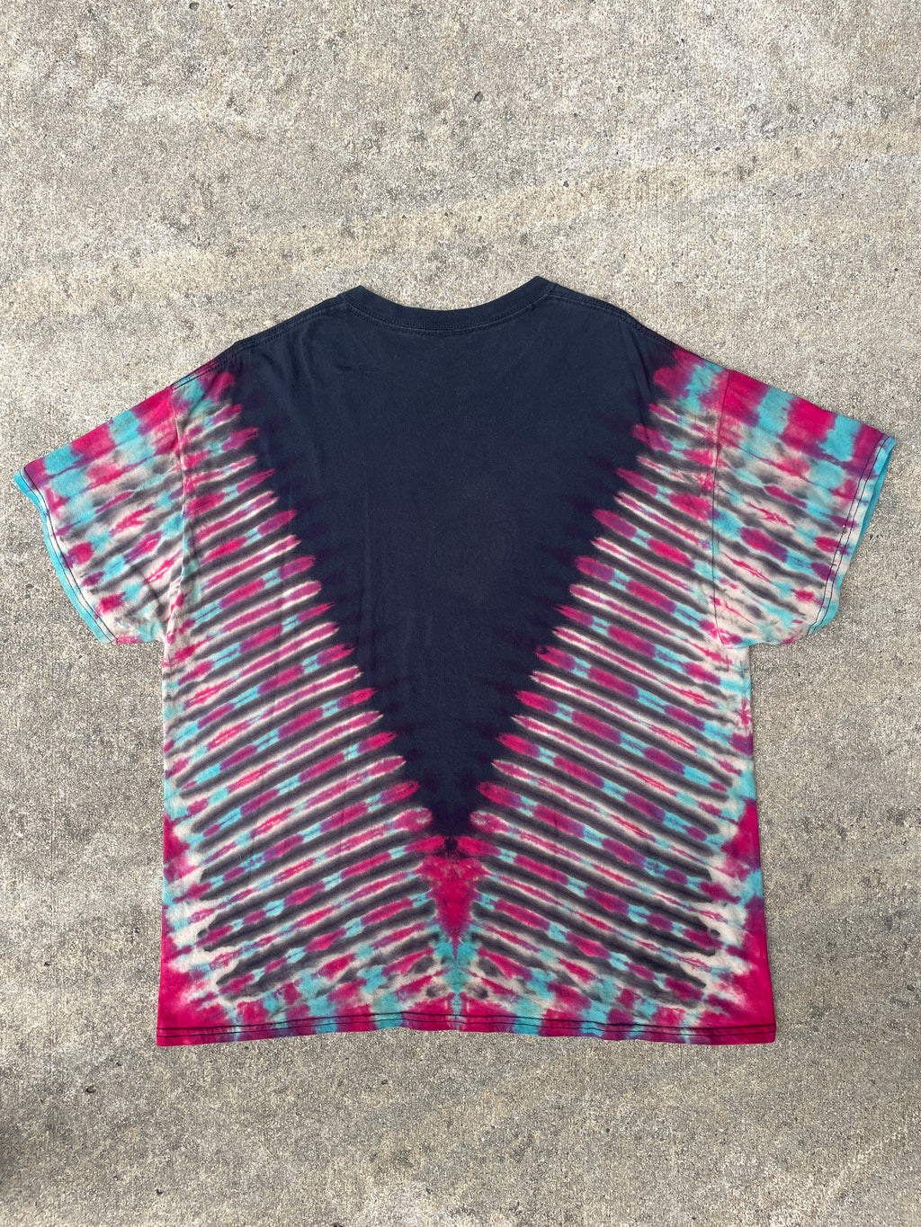 Hand-Printed Send It Skull Black, Red, and Blue Reverse Tie Dye Short Sleeve T-Shirt | Men's Size XL