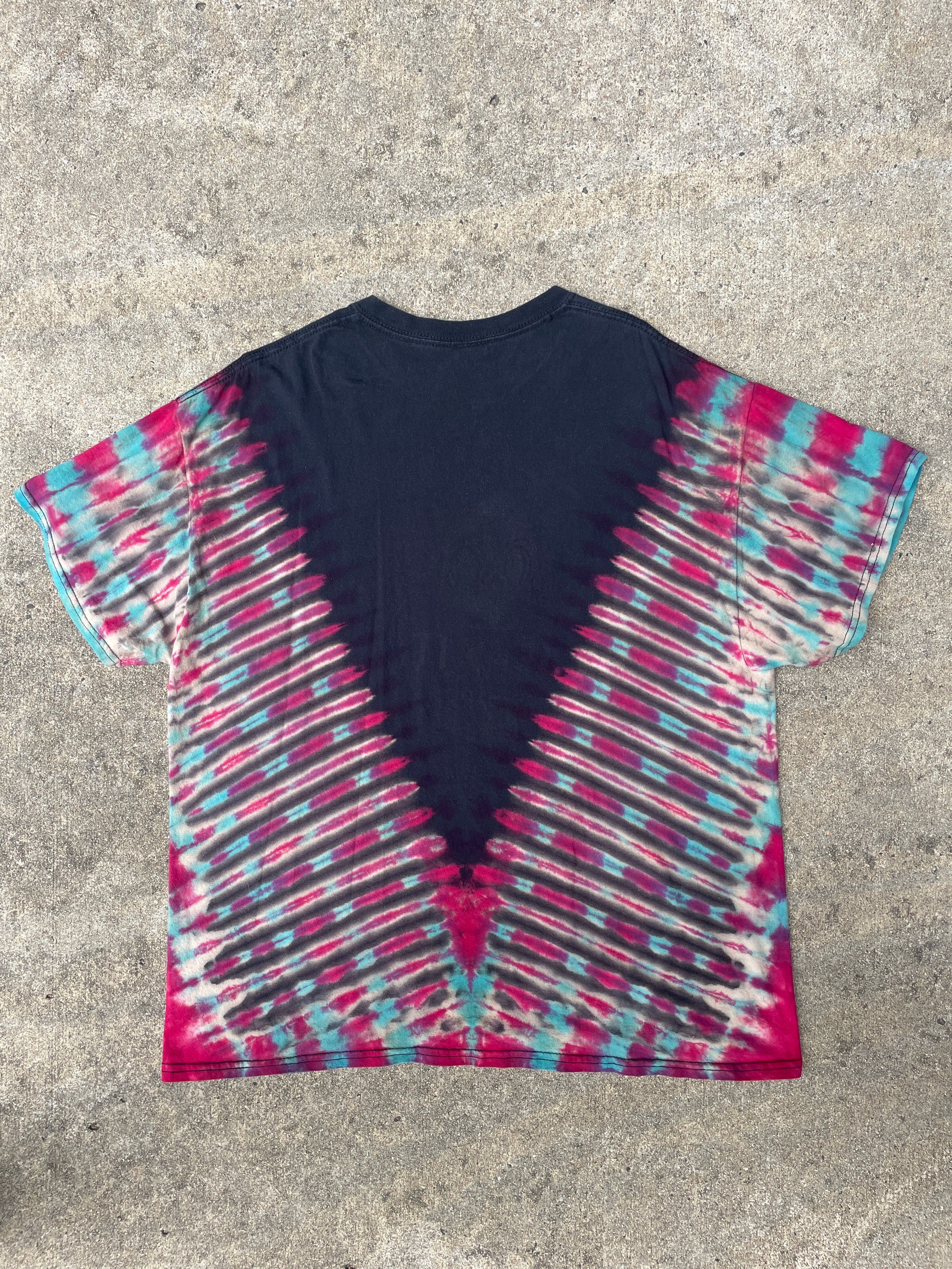 Hand-Printed Send It Skull Black, Red, and Blue Reverse Tie Dye Short Sleeve T-Shirt | Men's Size XL