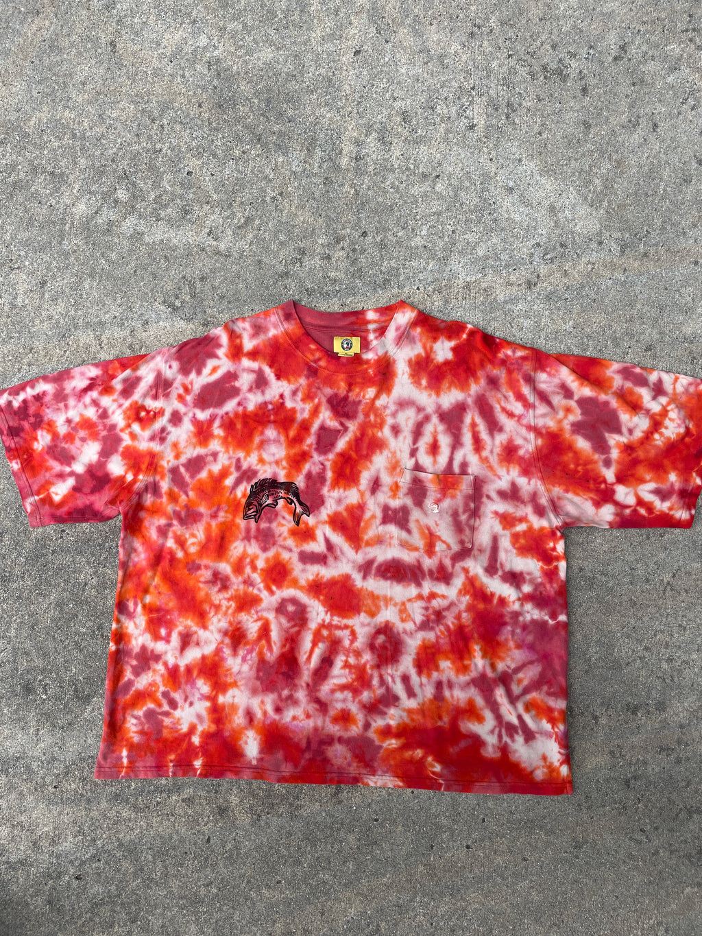 Hand-Printed Largemouth Red and Orange Tie Dye Short Sleeve T-Shirt | Men's Size XL