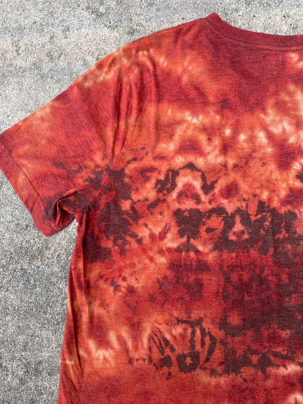 Hand-Printed North Carolina Brown and Orange Reverse Tie Dye Short Sleeve V-Neck T-Shirt | Men's Size XL