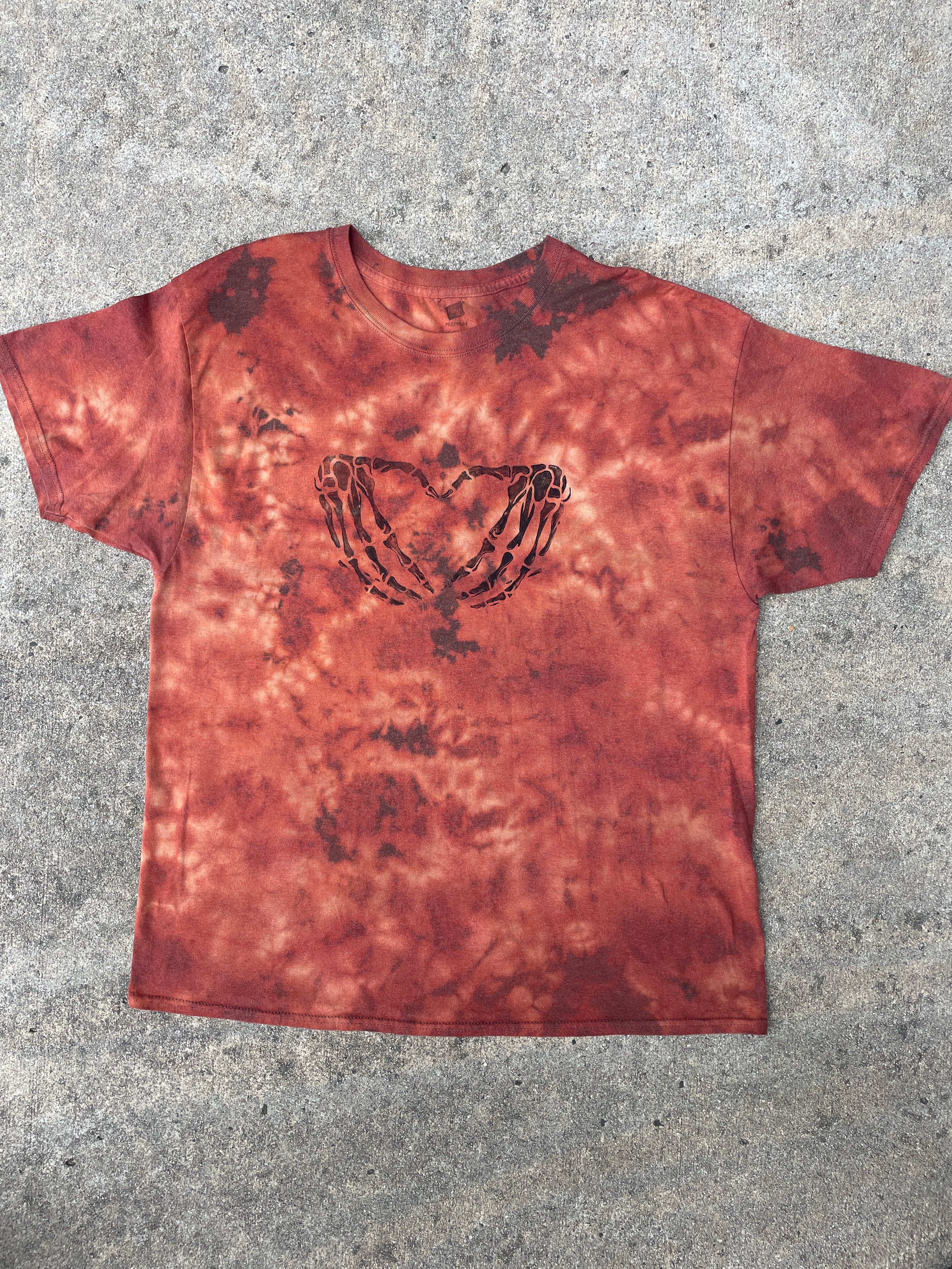 Hand-Printed Skeleton Heart Hands Brown and Orange Reverse Tie Dye Short Sleeve T-Shirt | Men's Size XL