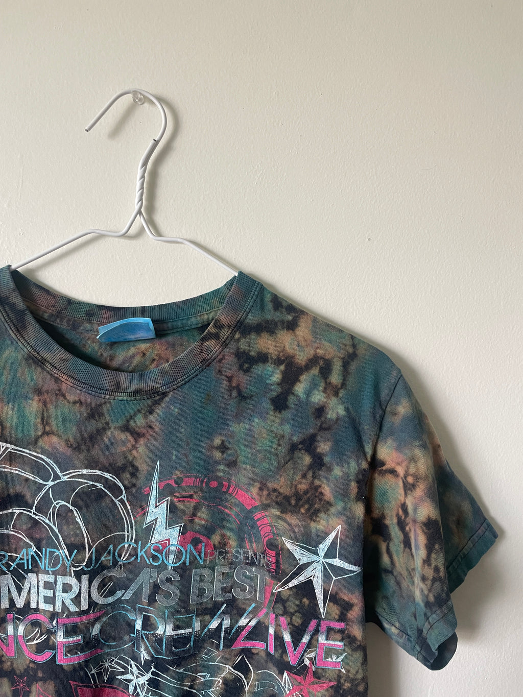 Small Men's Randy Jackson's America's Best Dance Crew Live Handmade Tie Dye Short Sleeve T-Shirt | One-Of-a-Kind Upcycled Pink and Blue Crumpled Top