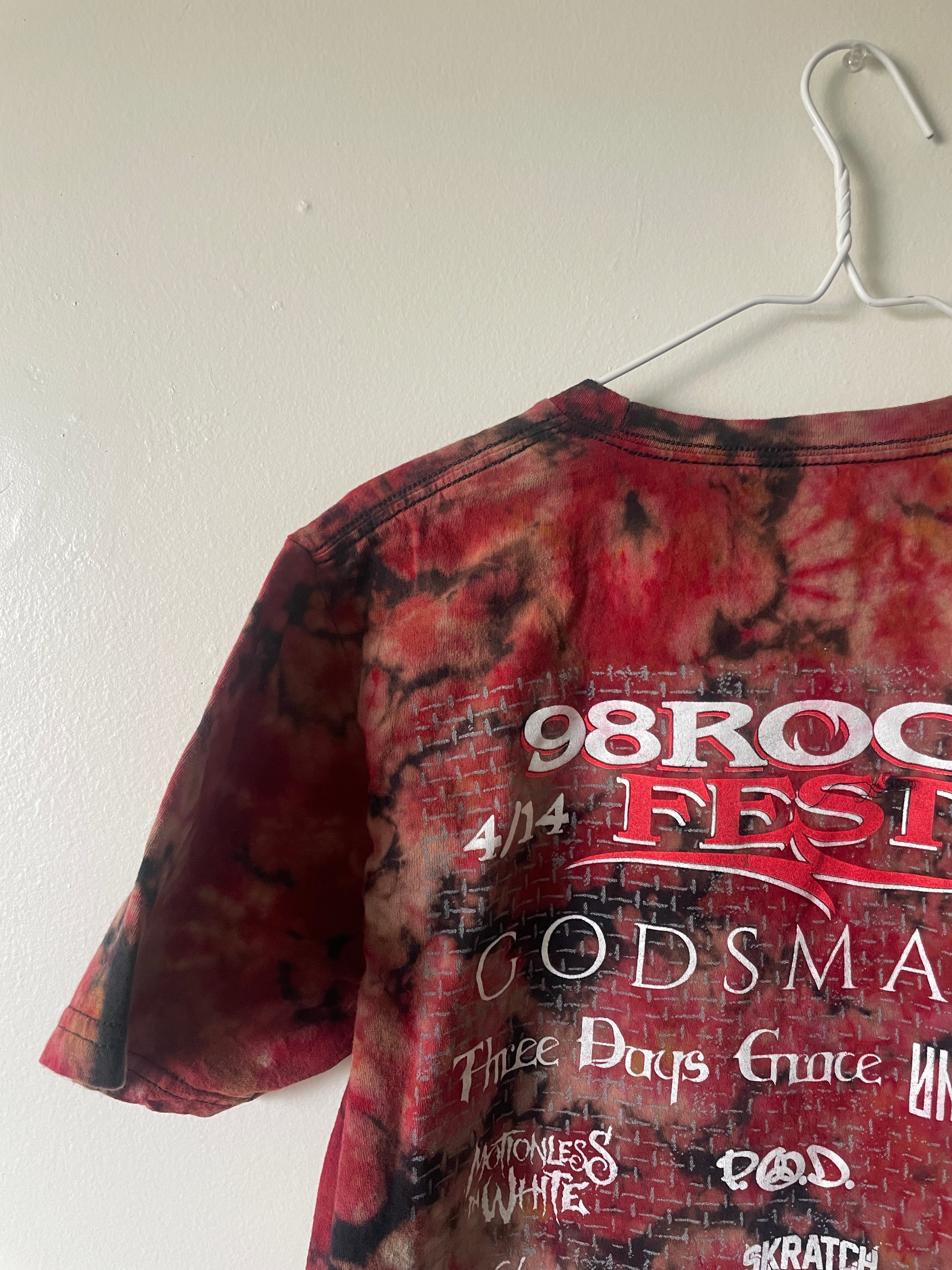 Medium Men's Tampa Rock Fest 2019 Handmade Tie Dye Short Sleeve T-Shirt | One-Of-a-Kind Upcycled Black and Crumpled Top