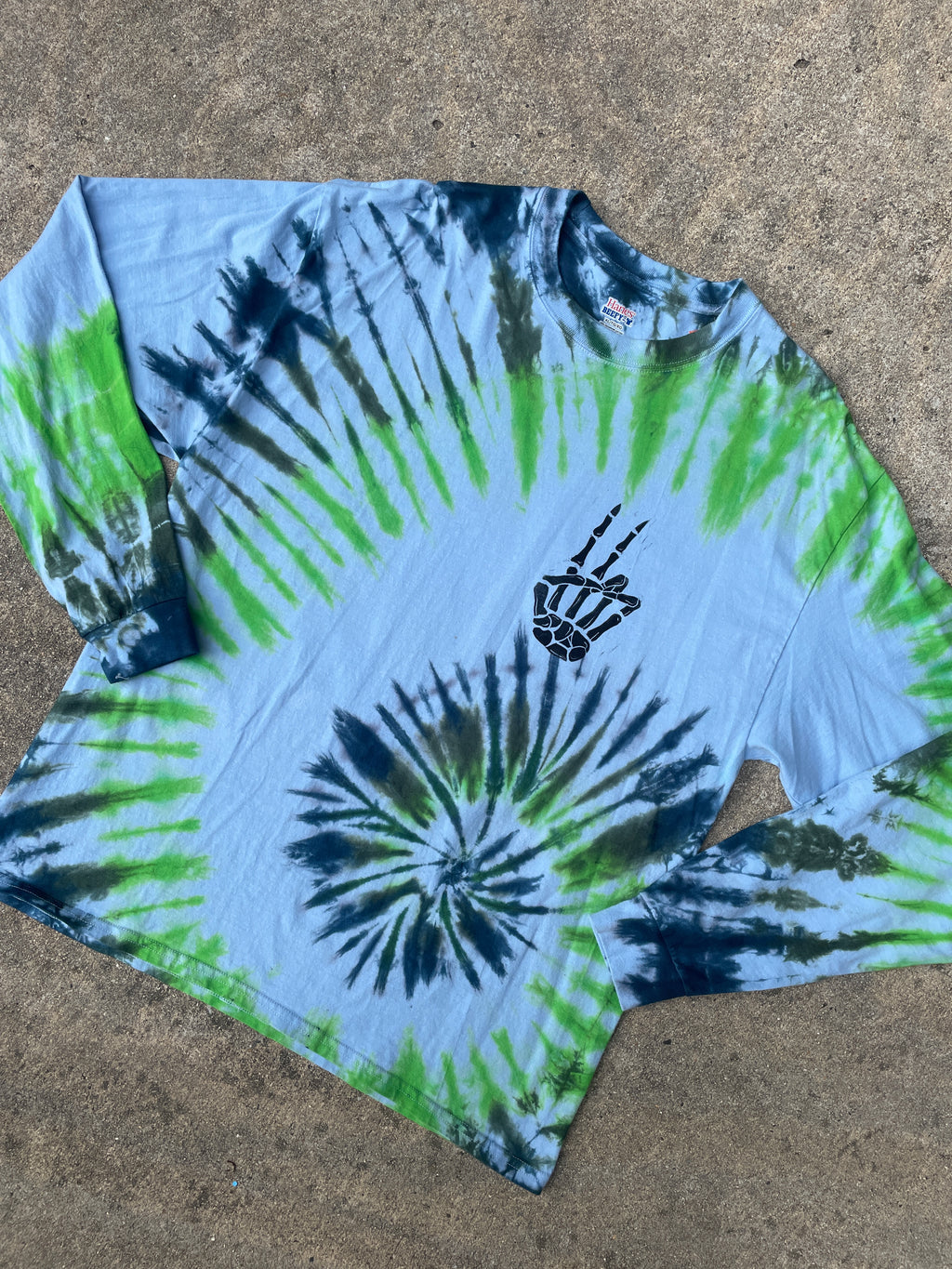 Hand-Printed Skeleton Peace Sign Green and Blue Spiral Tie Dye Long Sleeve T-Shirt | Men's Size XL