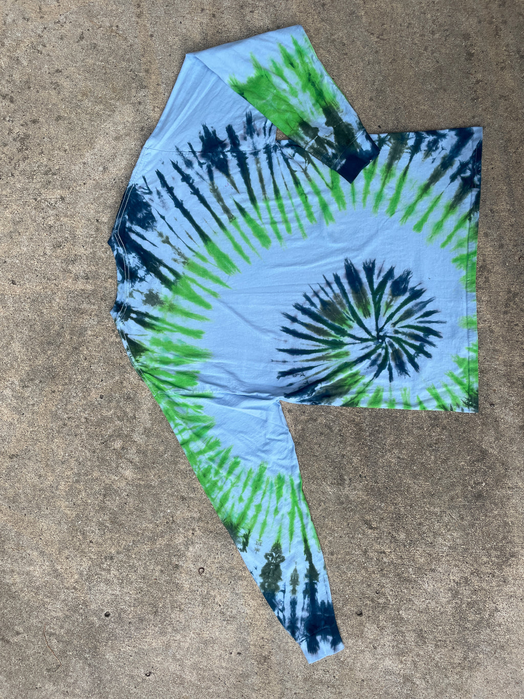 Hand-Printed Skeleton Peace Sign Green and Blue Spiral Tie Dye Long Sleeve T-Shirt | Men's Size XL