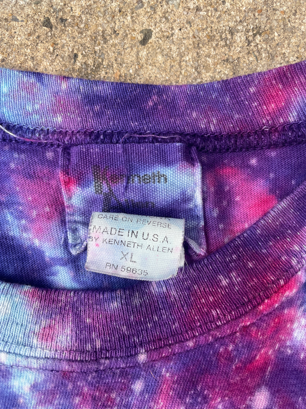 Hand-Printed Skeleton Heart Hands Blue and Purple Tie Dye Short Sleeve T-Shirt | Men's Size XL