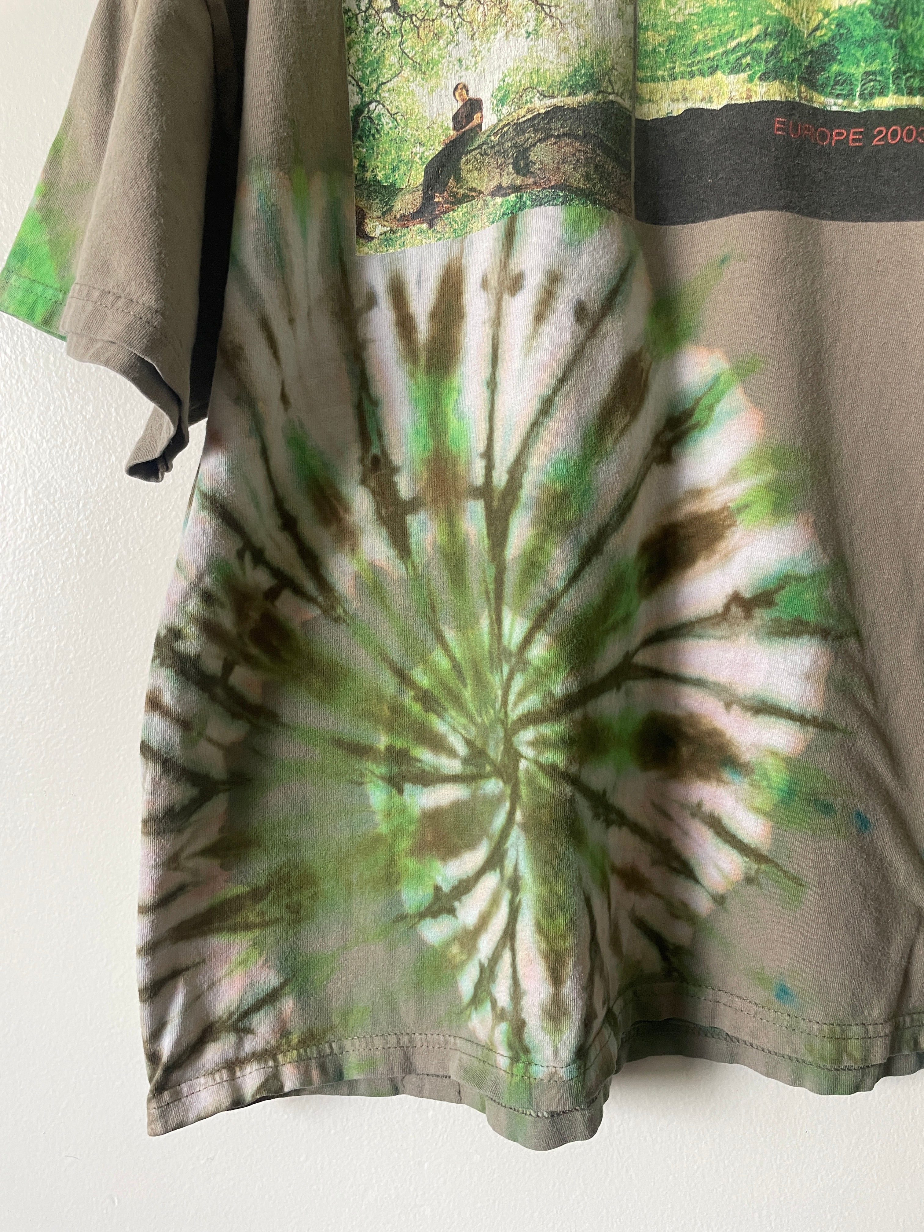 Jackson Browne Europe 2003 Tour Handmade Tie Dye Short Sleeve T-Shirt | One-Of-a-Kind Upcycled Tan and Green Spiral Top | Men's L/XL