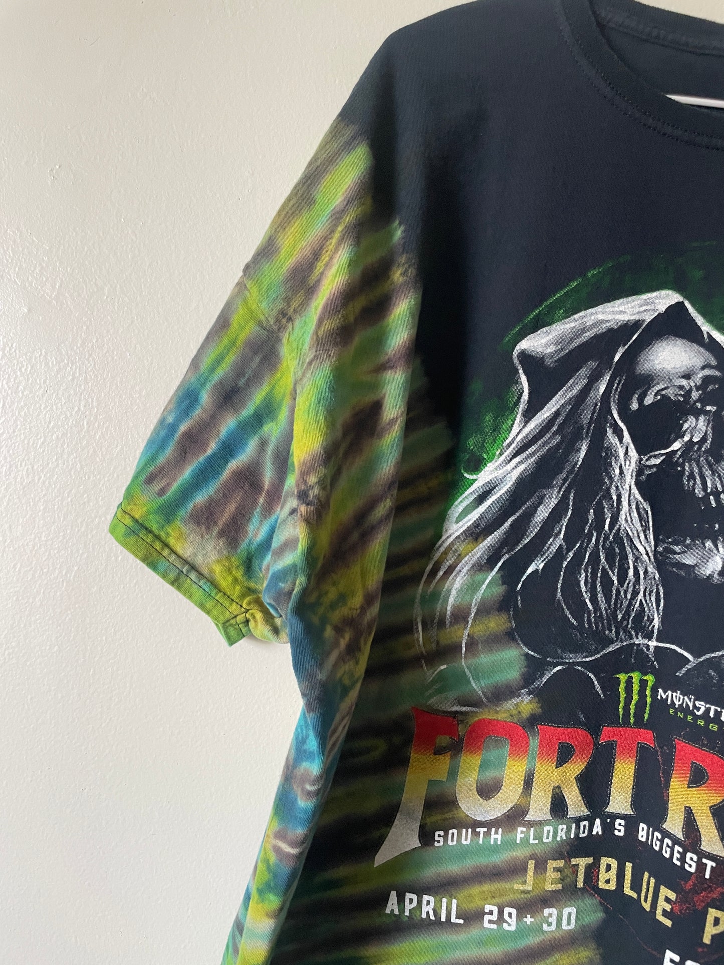 Fort Rock Festival 2016 (#2) Handmade Tie Dye Short Sleeve T-Shirt | One-Of-a-Kind Upcycled Black, Blue, and Green Pleated Top | Men's 2XL