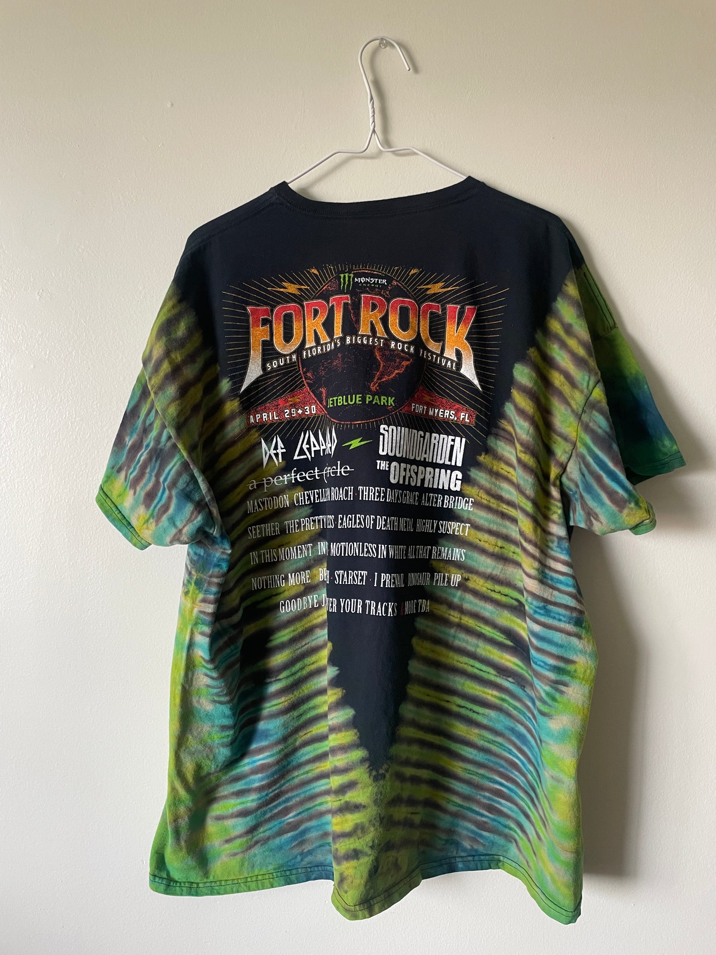 Fort Rock Festival 2016 (#2) Handmade Tie Dye Short Sleeve T-Shirt | One-Of-a-Kind Upcycled Black, Blue, and Green Pleated Top | Men's 2XL