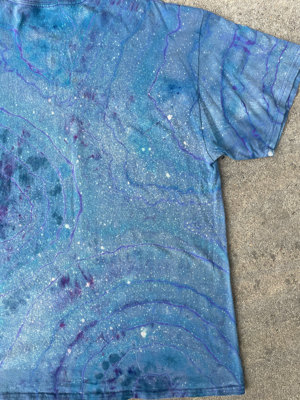 Hand-Printed Peace Sign Blue and Purple Geode Tie Dye Short Sleeve T-Shirt | Men's Size XL