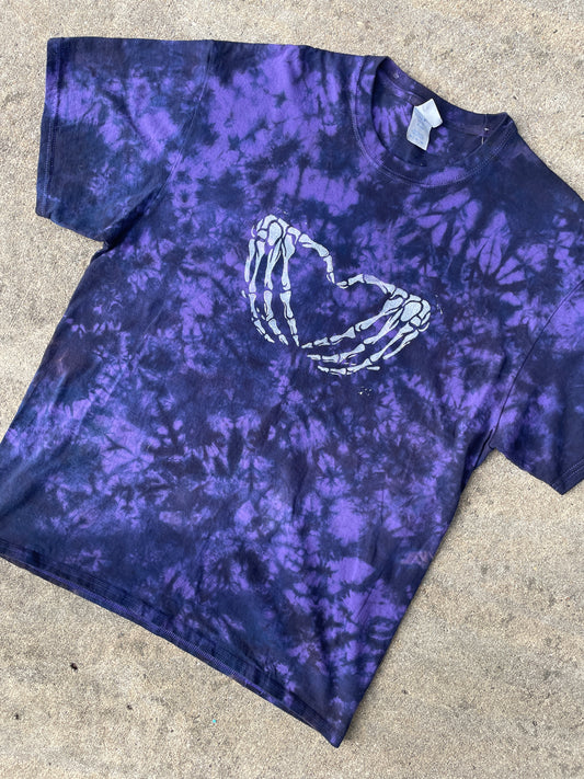 Hand-Printed Skeleton Heart Hands Black and Purple Tie Dye Short Sleeve T-Shirt | Men's Size XL